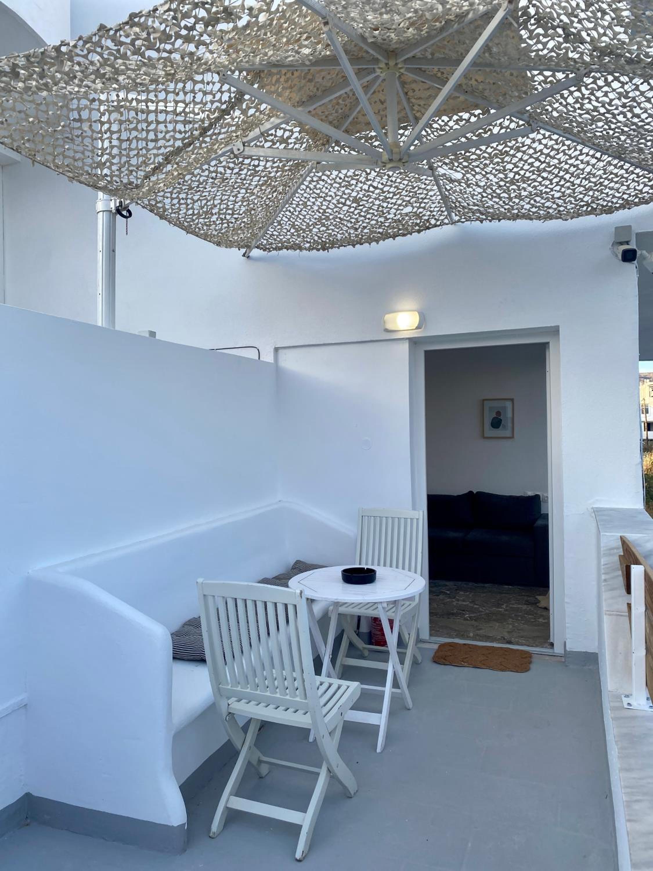 Apartment with Sea View - Photo 9