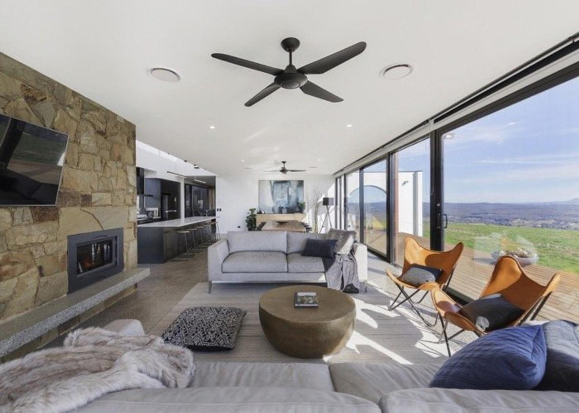 Four-Bedroom House photo 1