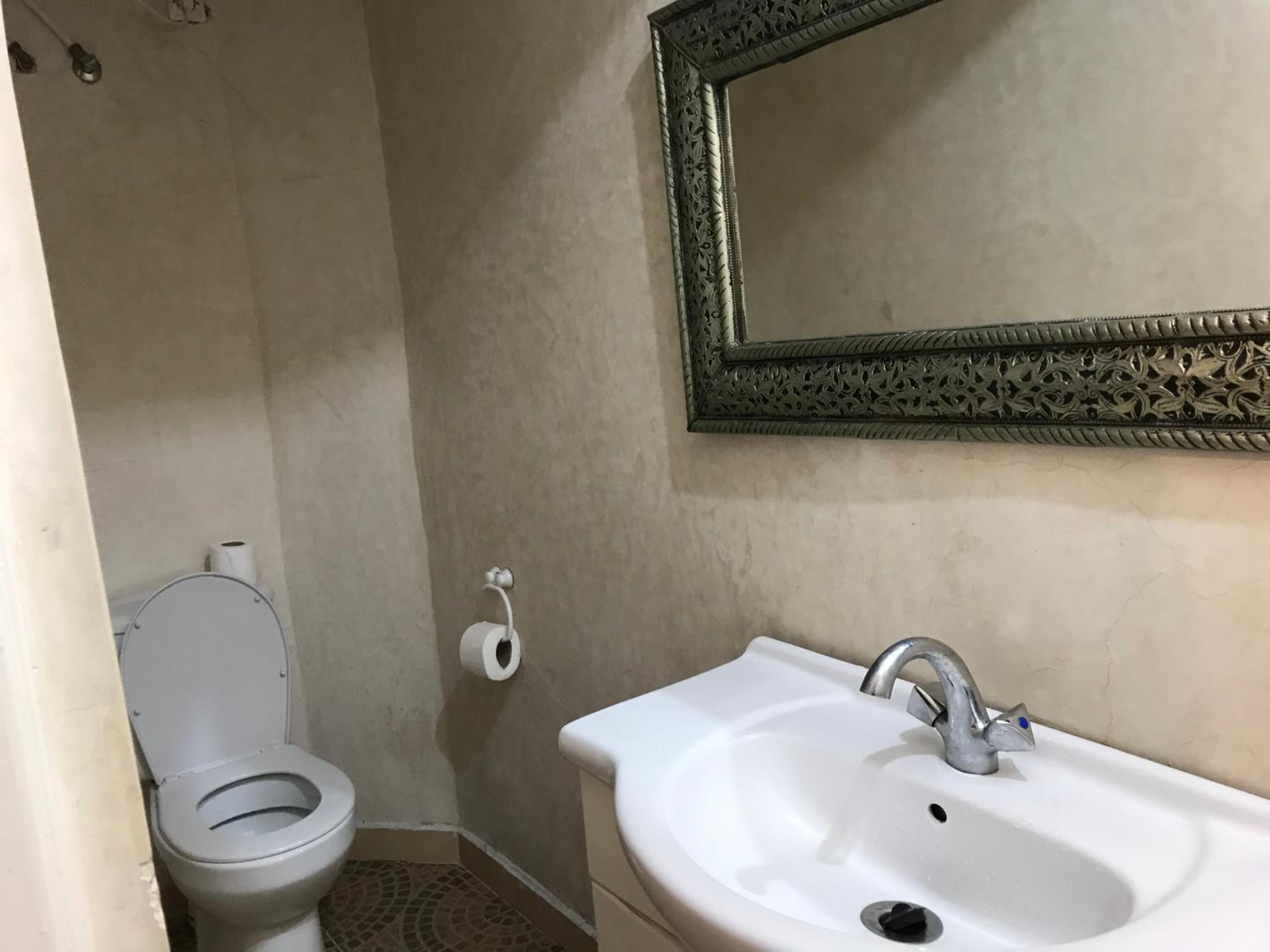 Two-Bedroom Apartment - Photo 27