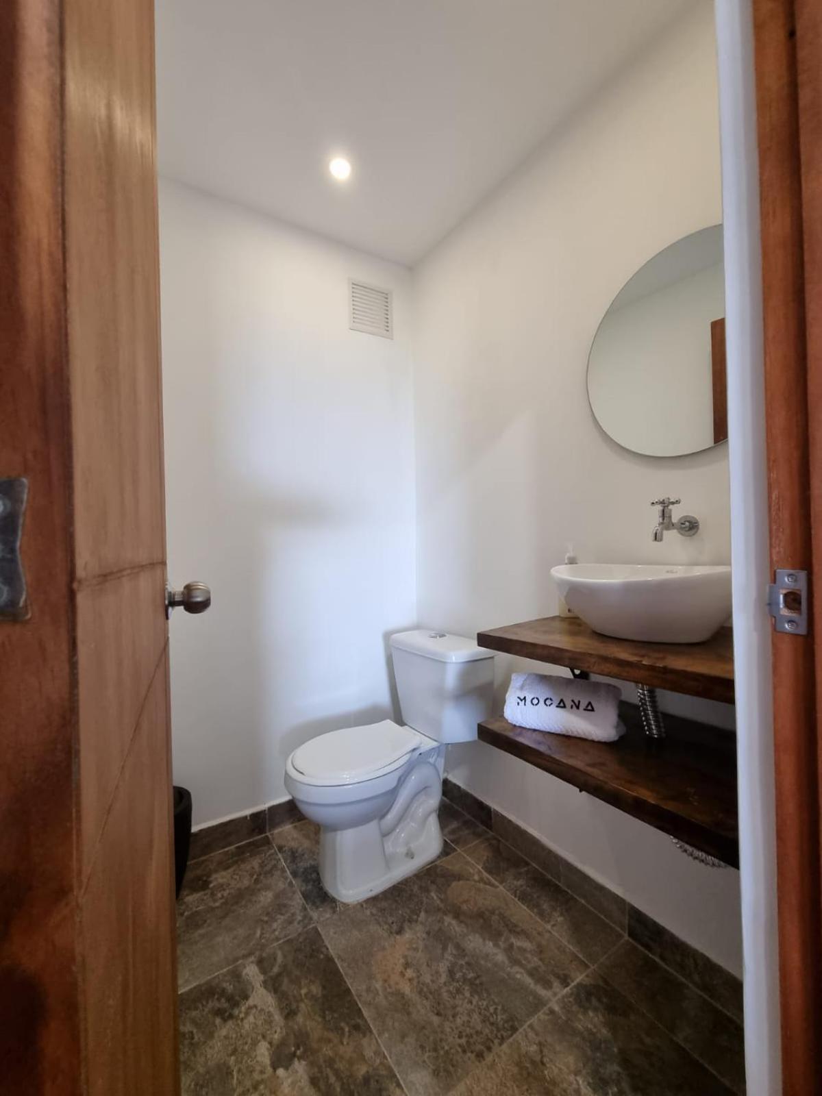 Deluxe Double Room With Two Double Beds photo 2
