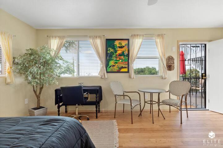 One-Bedroom House photo 2