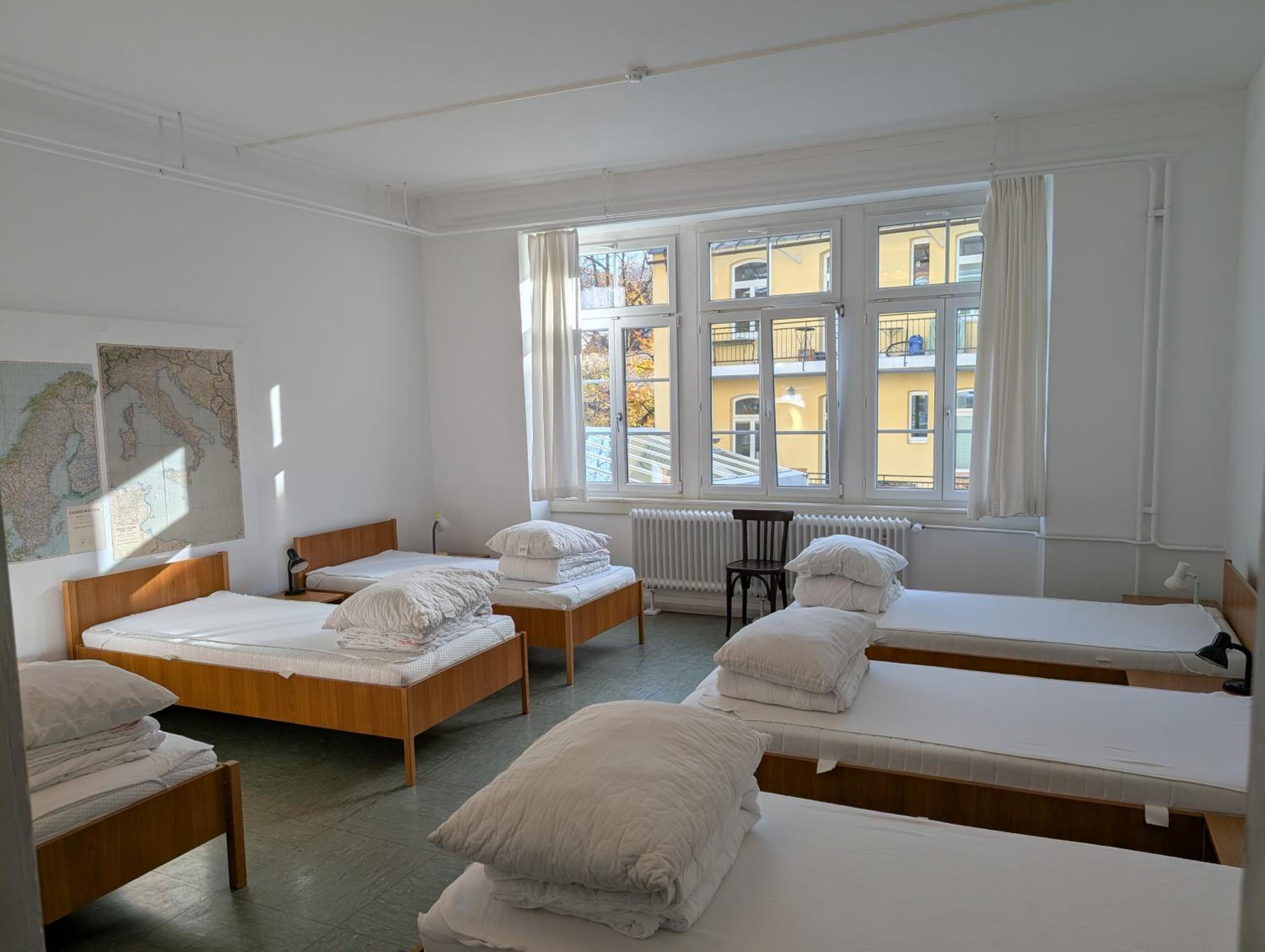 Bed in 6-Bed Dormitory Room