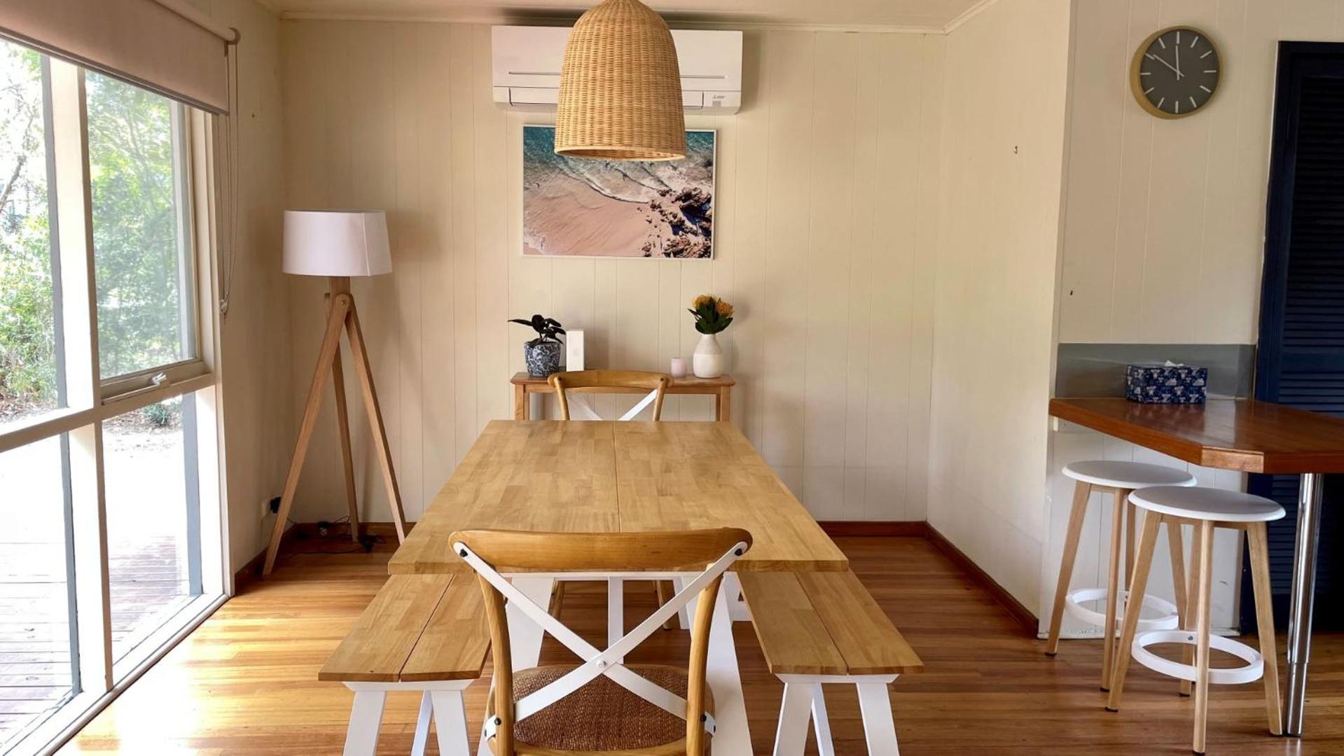Three-Bedroom House photo 2