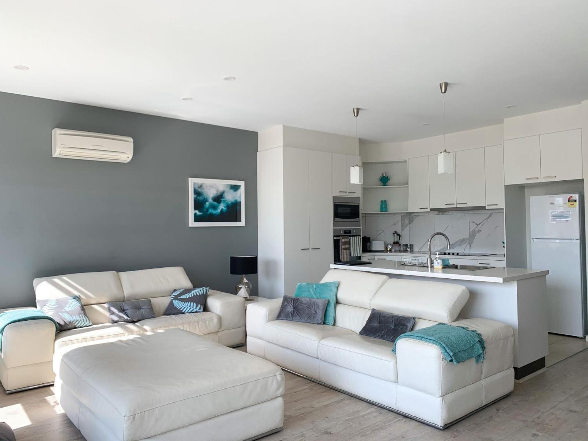 Three-Bedroom House photo 1