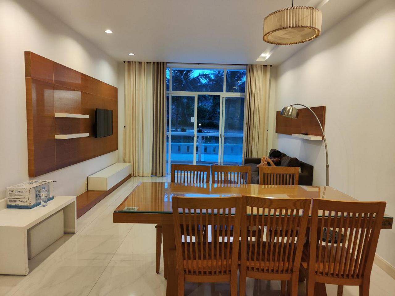 Apartment with Garden View