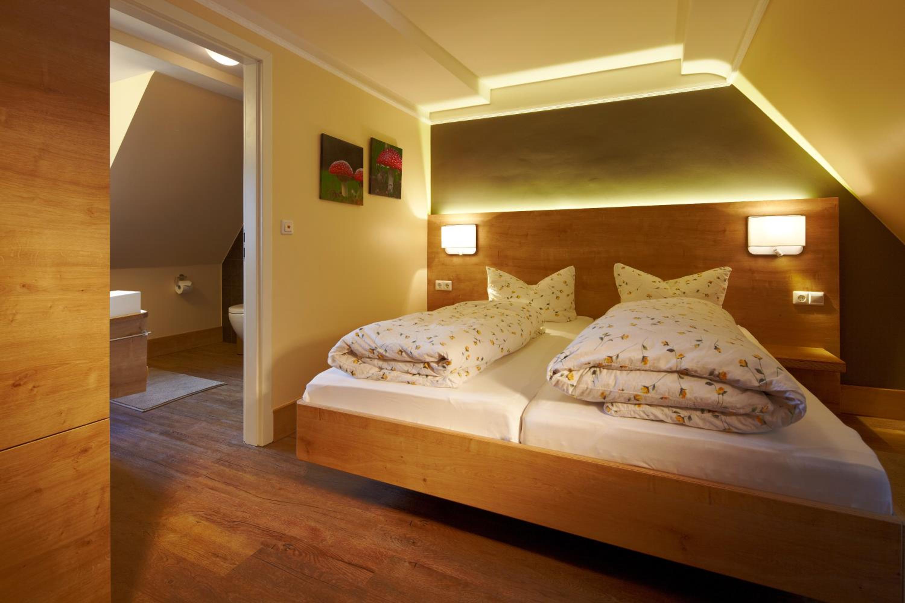 Family Two-Bedroom Suite - Photo 1