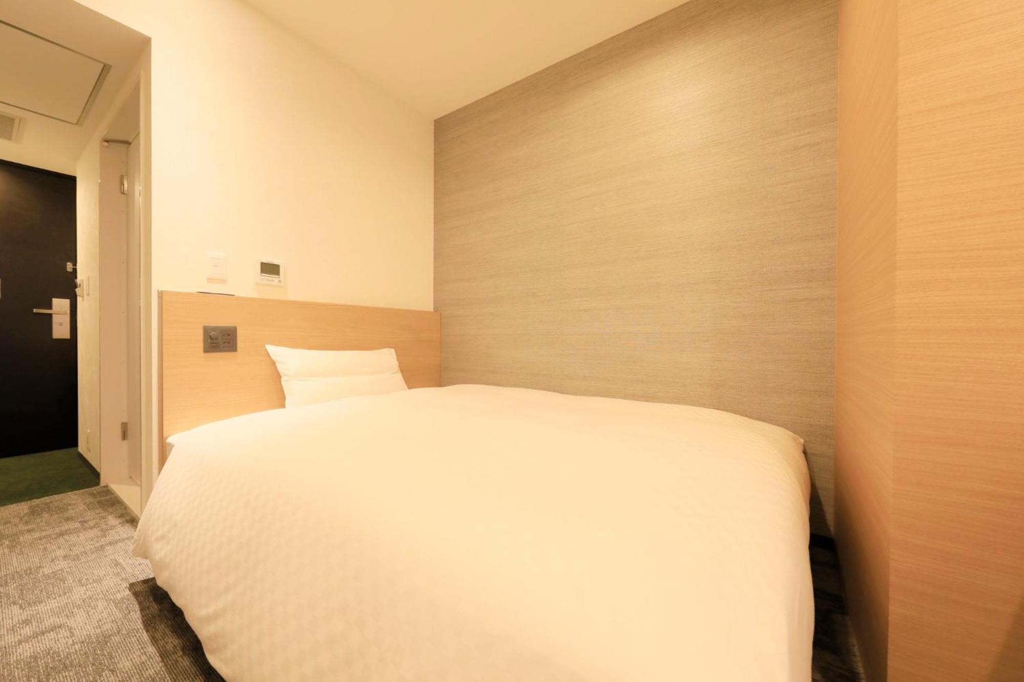 Single Room - Non-Smoking - Photo 4