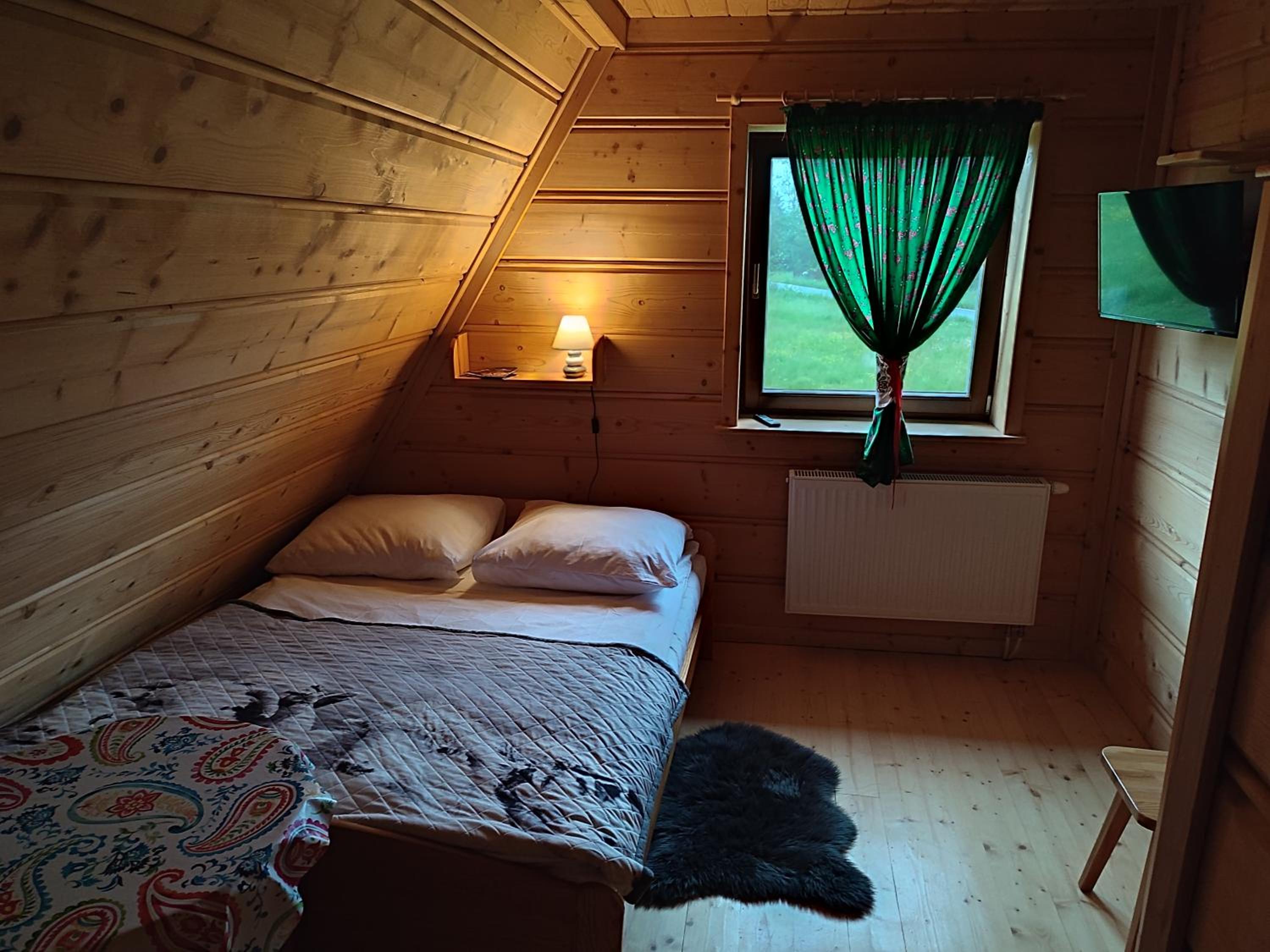 Double Room with Private Bathroom - Photo 3