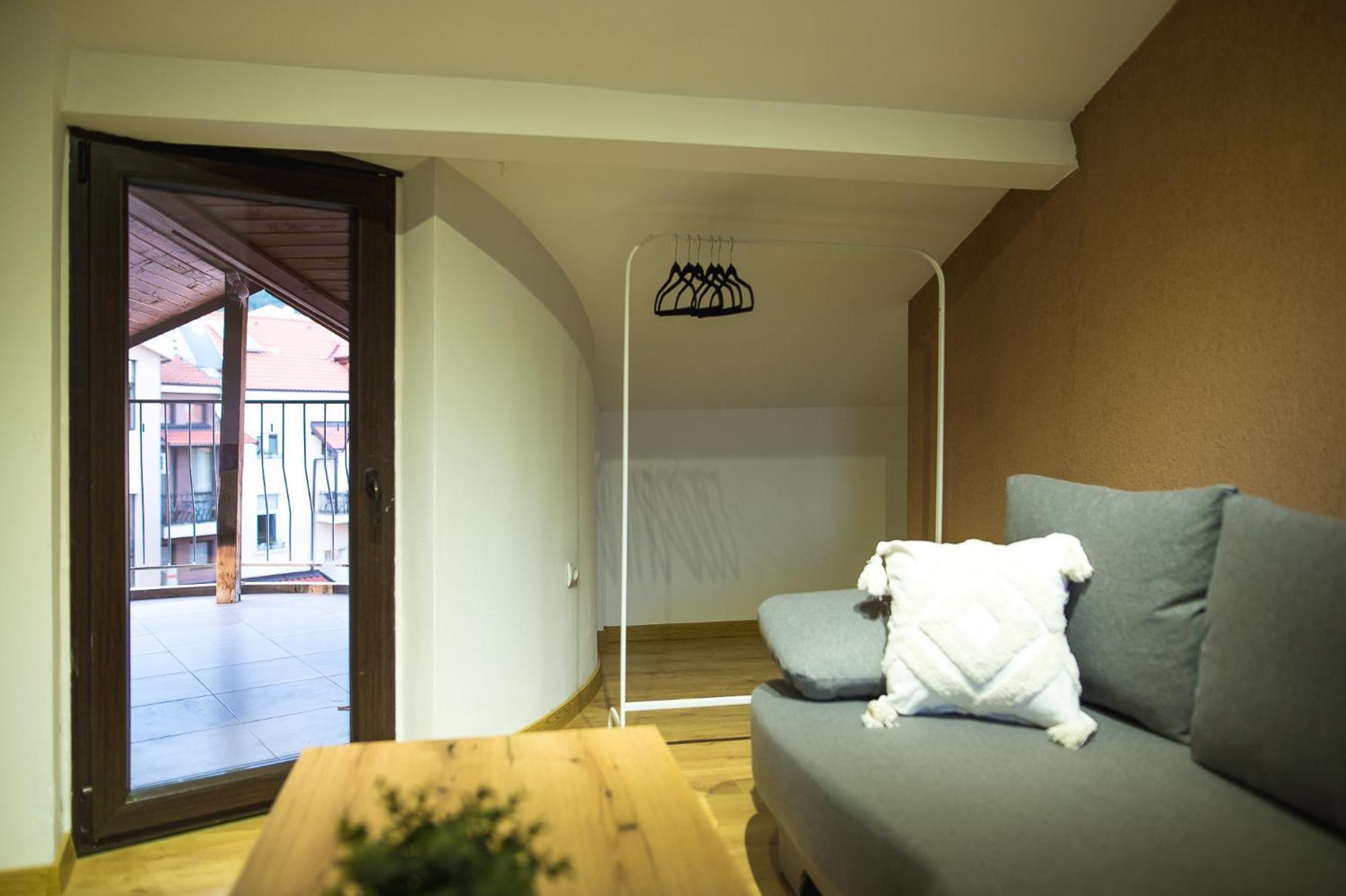 Loft - Photo 13
