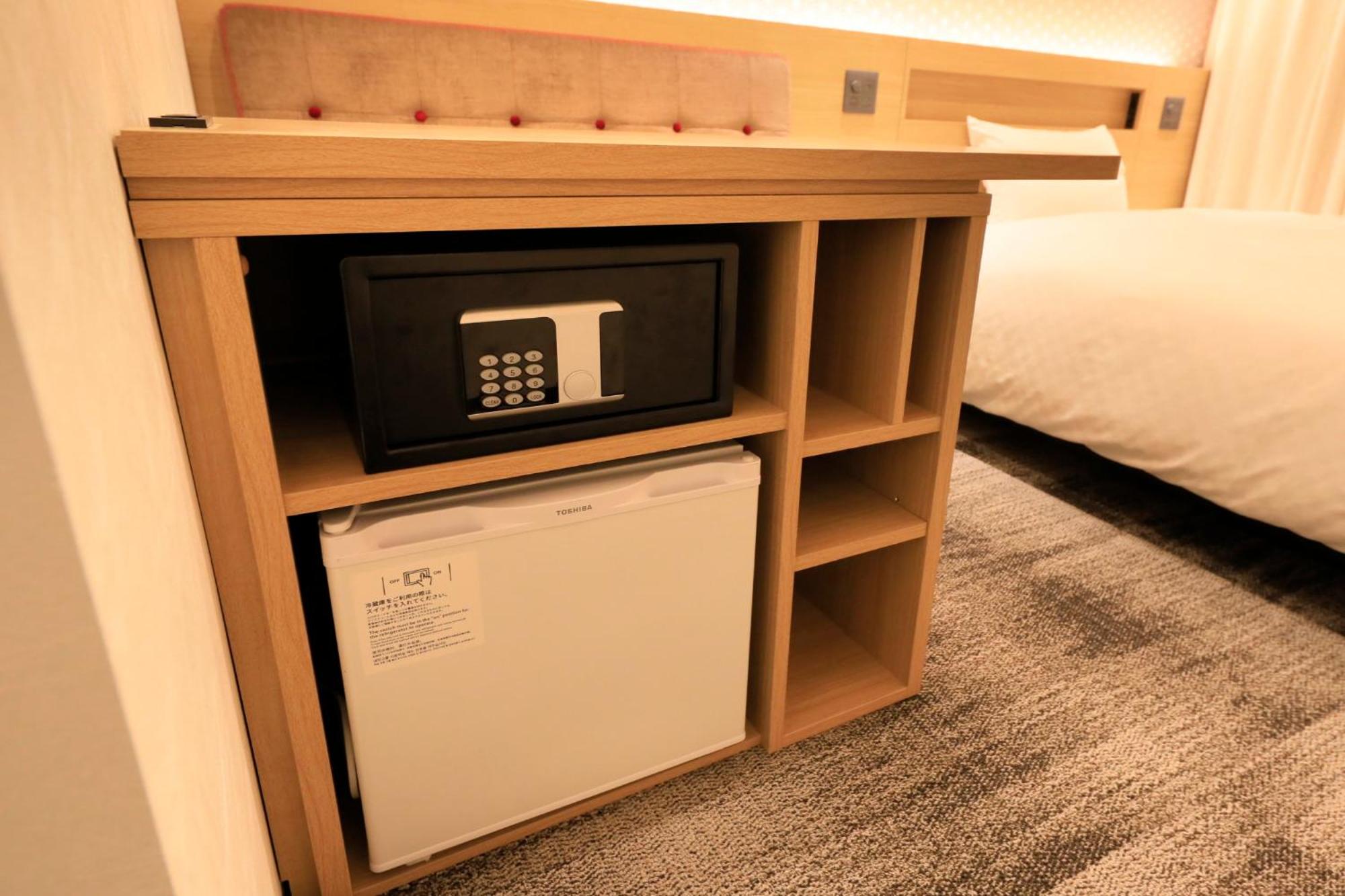Double Room - Non-Smoking - Photo 3