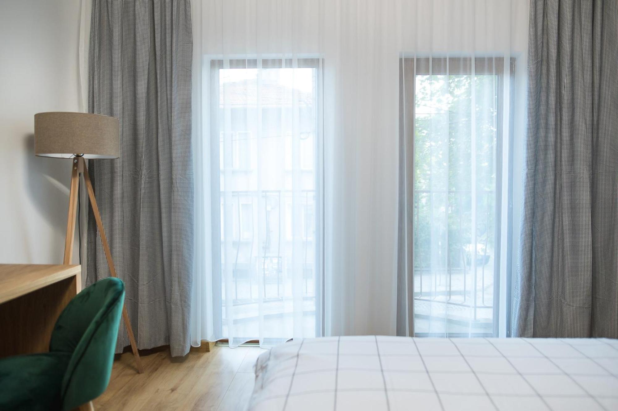 Deluxe Queen Room - Photo 4
