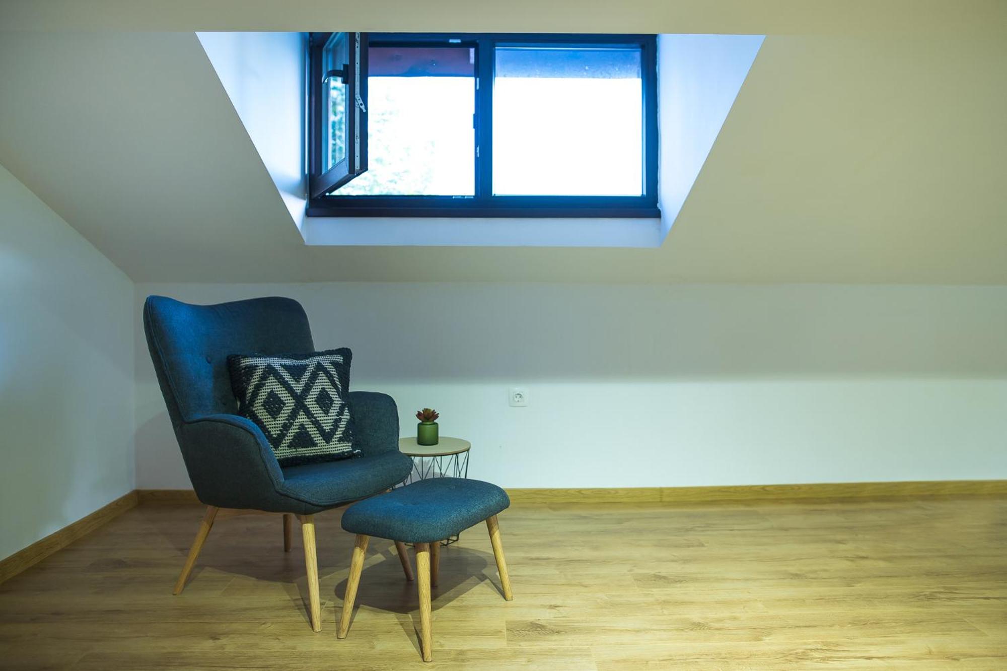 Loft - Photo 1