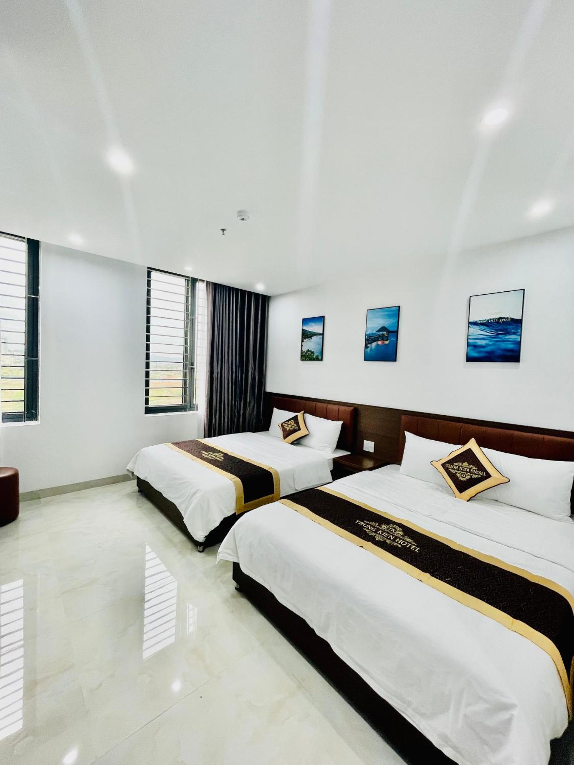 Triple Room - Photo 12