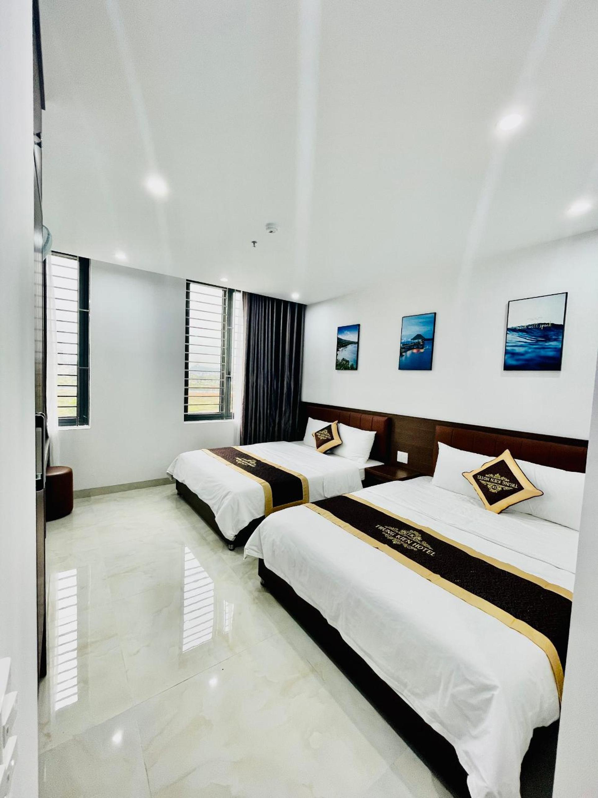 Triple Room - Photo 1