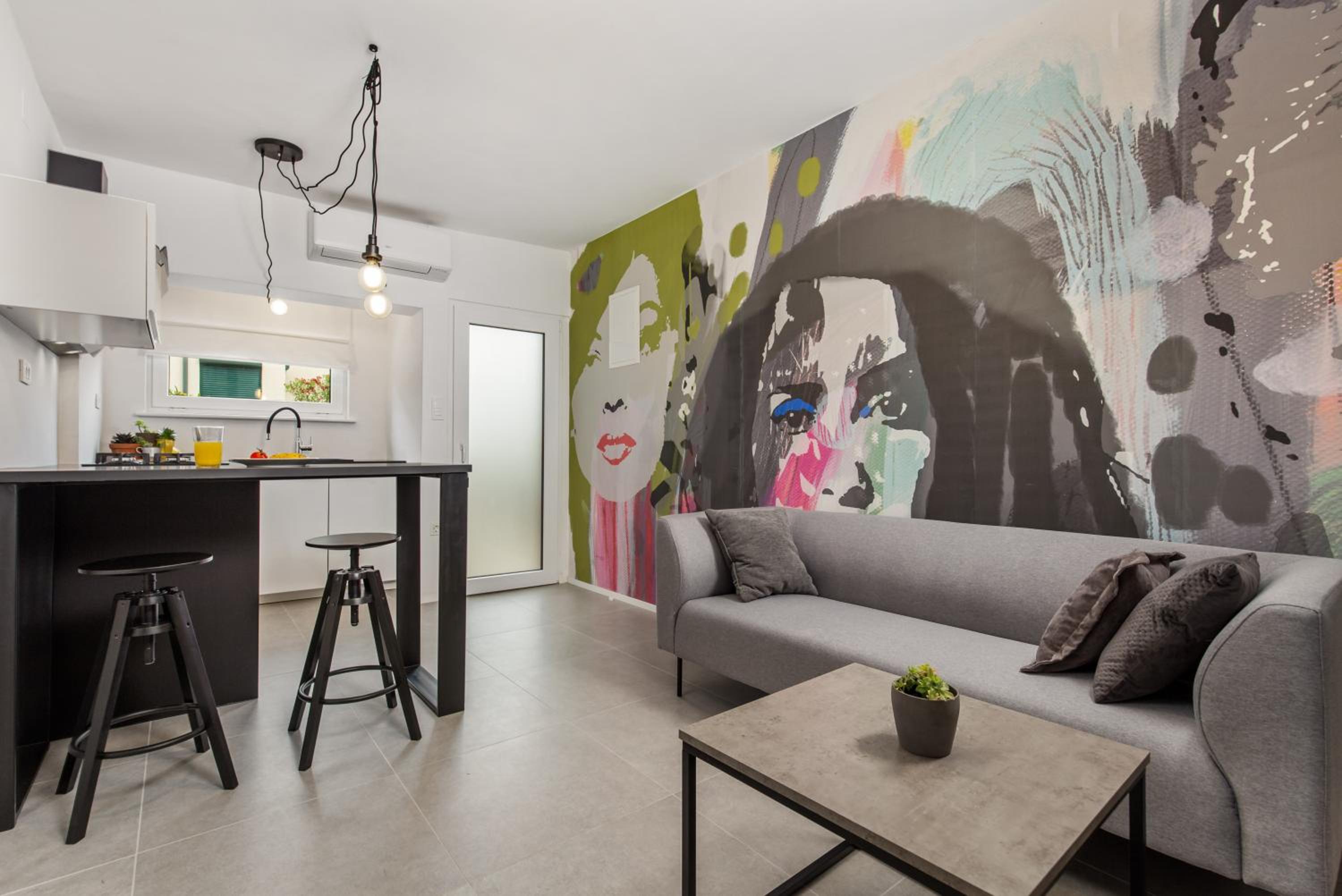 Duplex Apartment - Photo 12