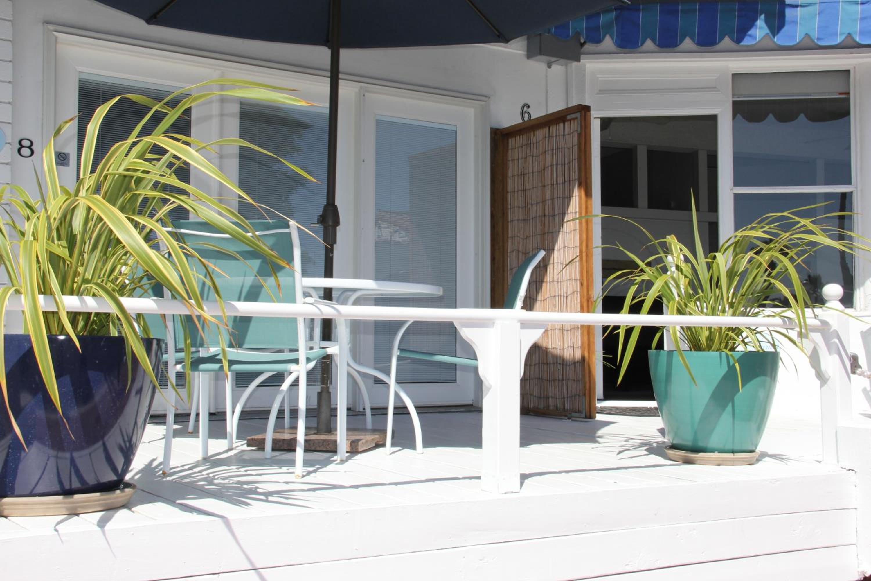 Ocean Front Studio - Photo 6