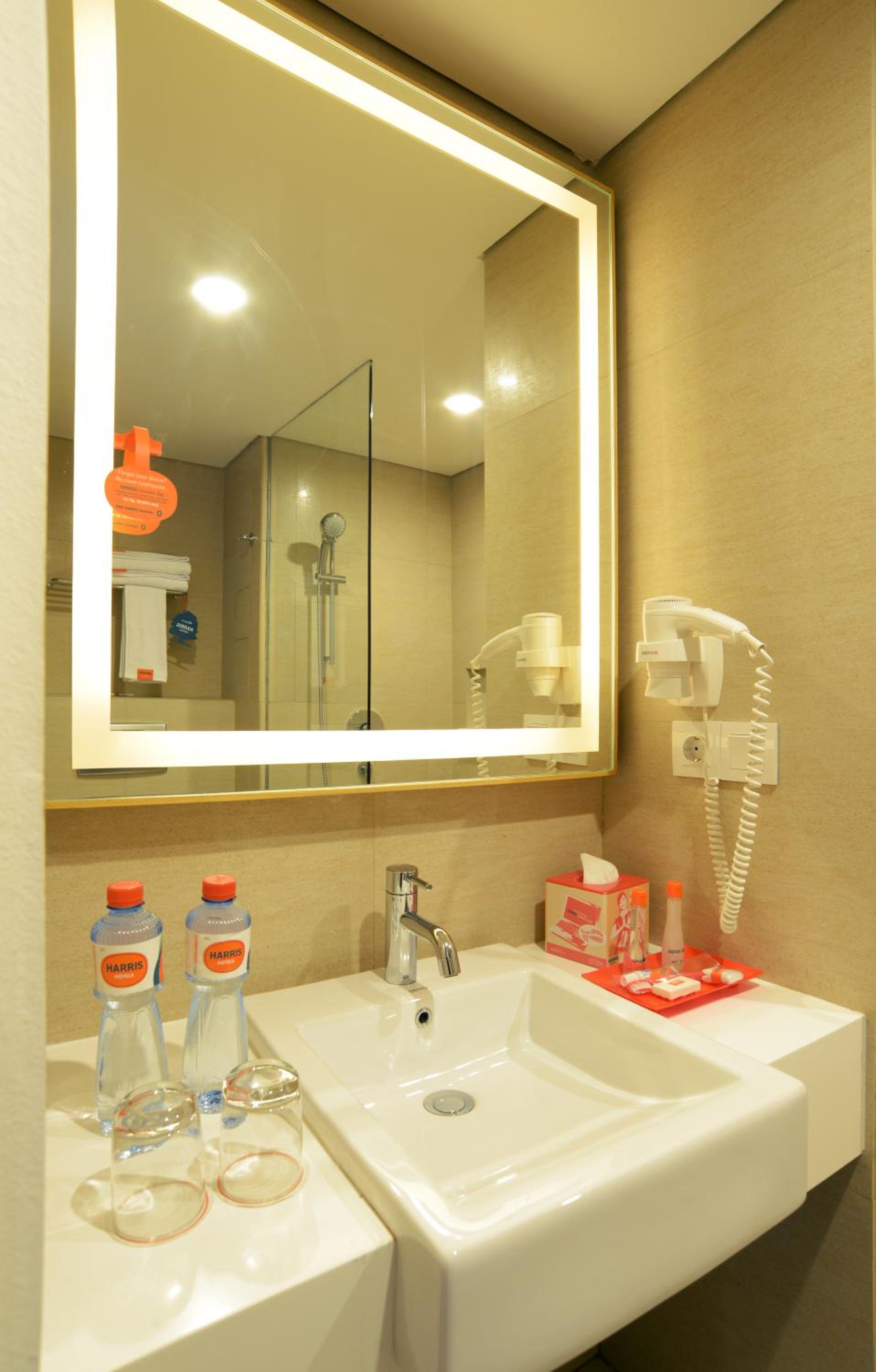 Superior Room with Balcony photo 3