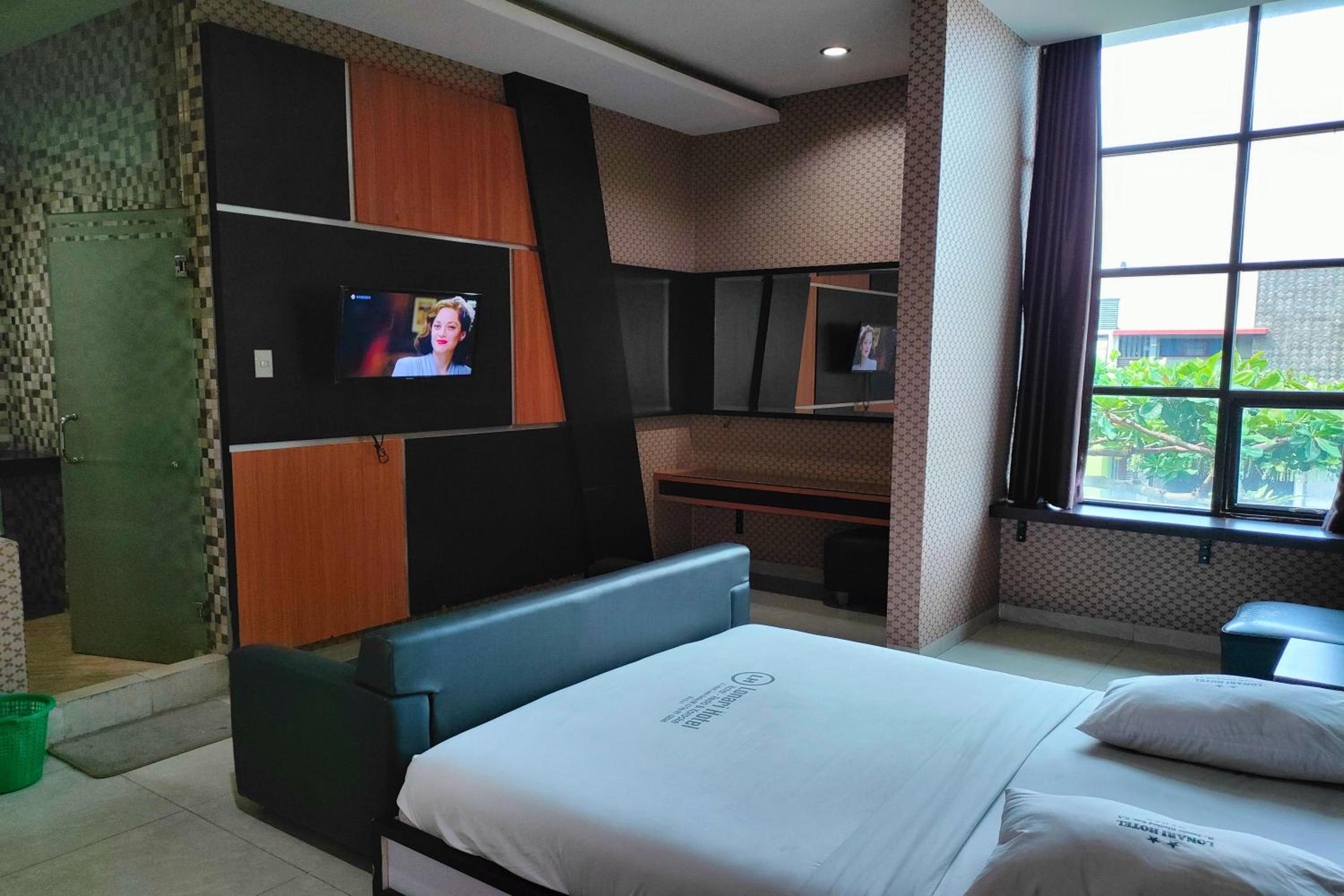 Deluxe Double Room photo 3
