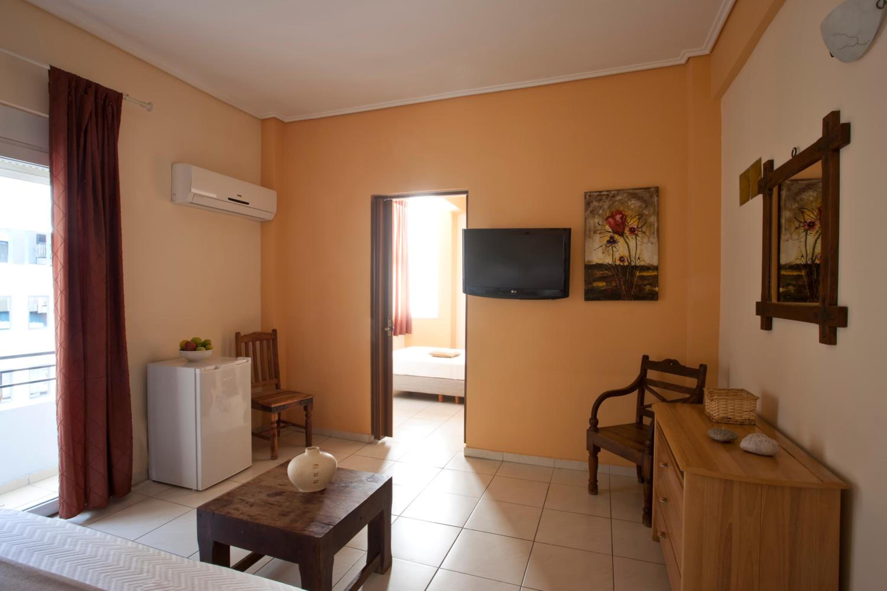Triple Room photo 1