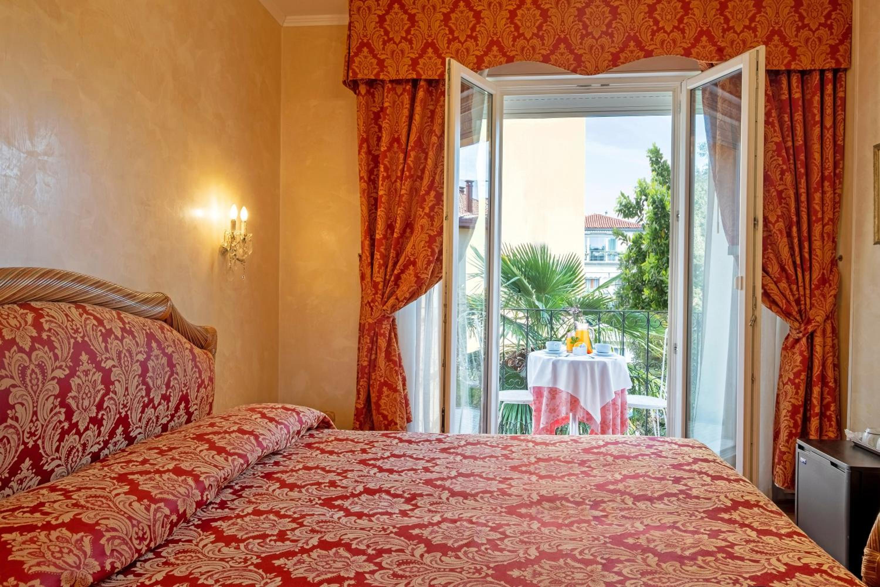 Superior Triple Room - Photo 3