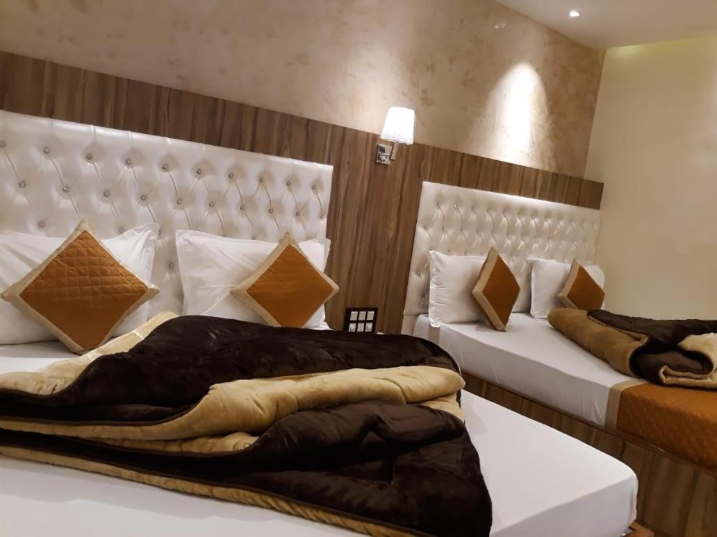 Family Room - Photo 7