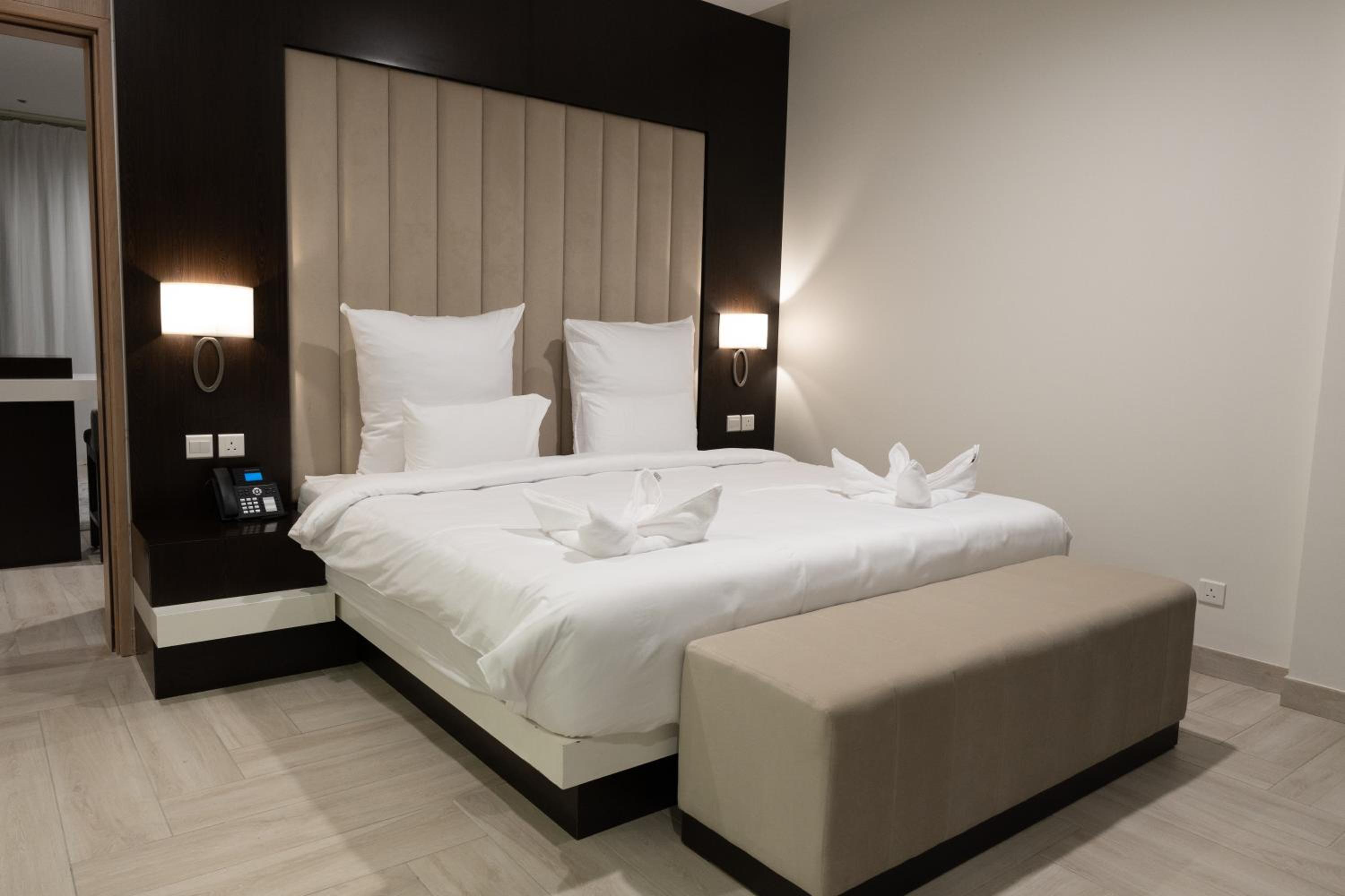 Three-Bedroom Apartment - Photo 10
