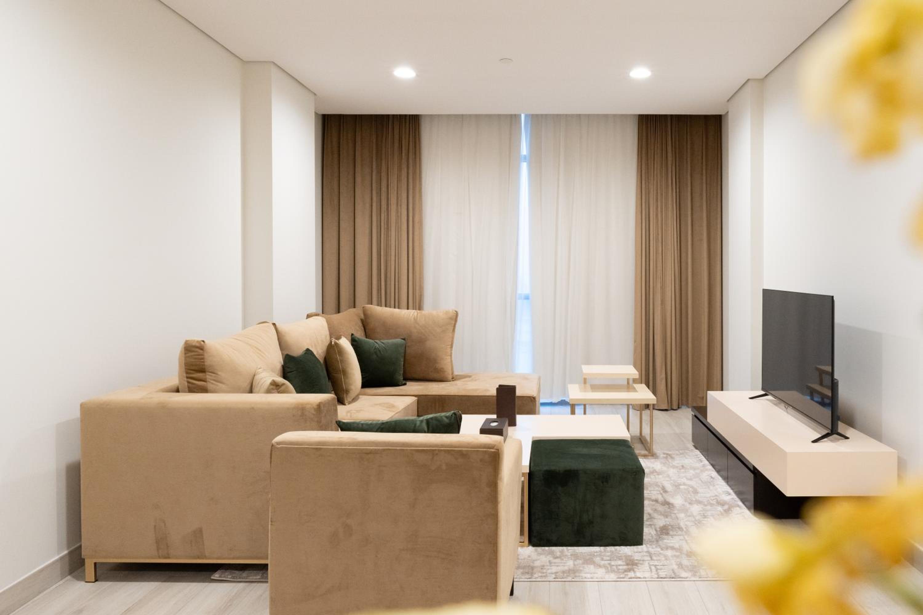 Three-Bedroom Apartment - Photo 24