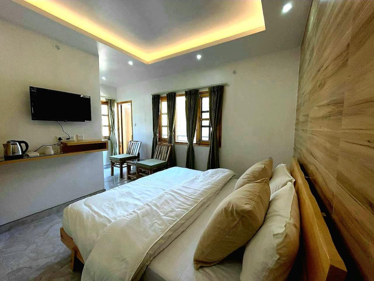 Deluxe Double Room - Photo 5