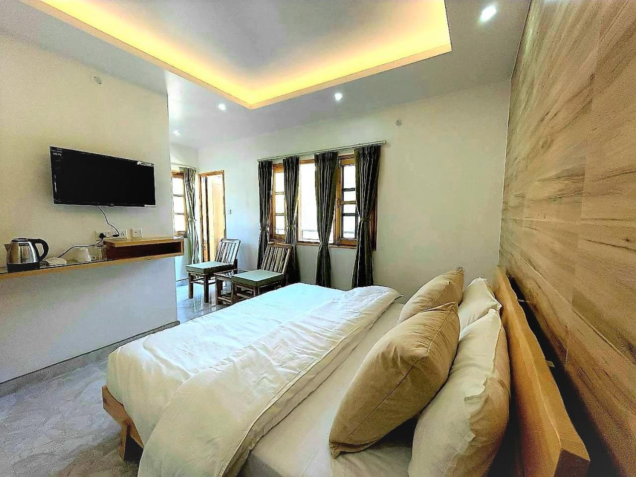 Deluxe Double Room - Photo 4