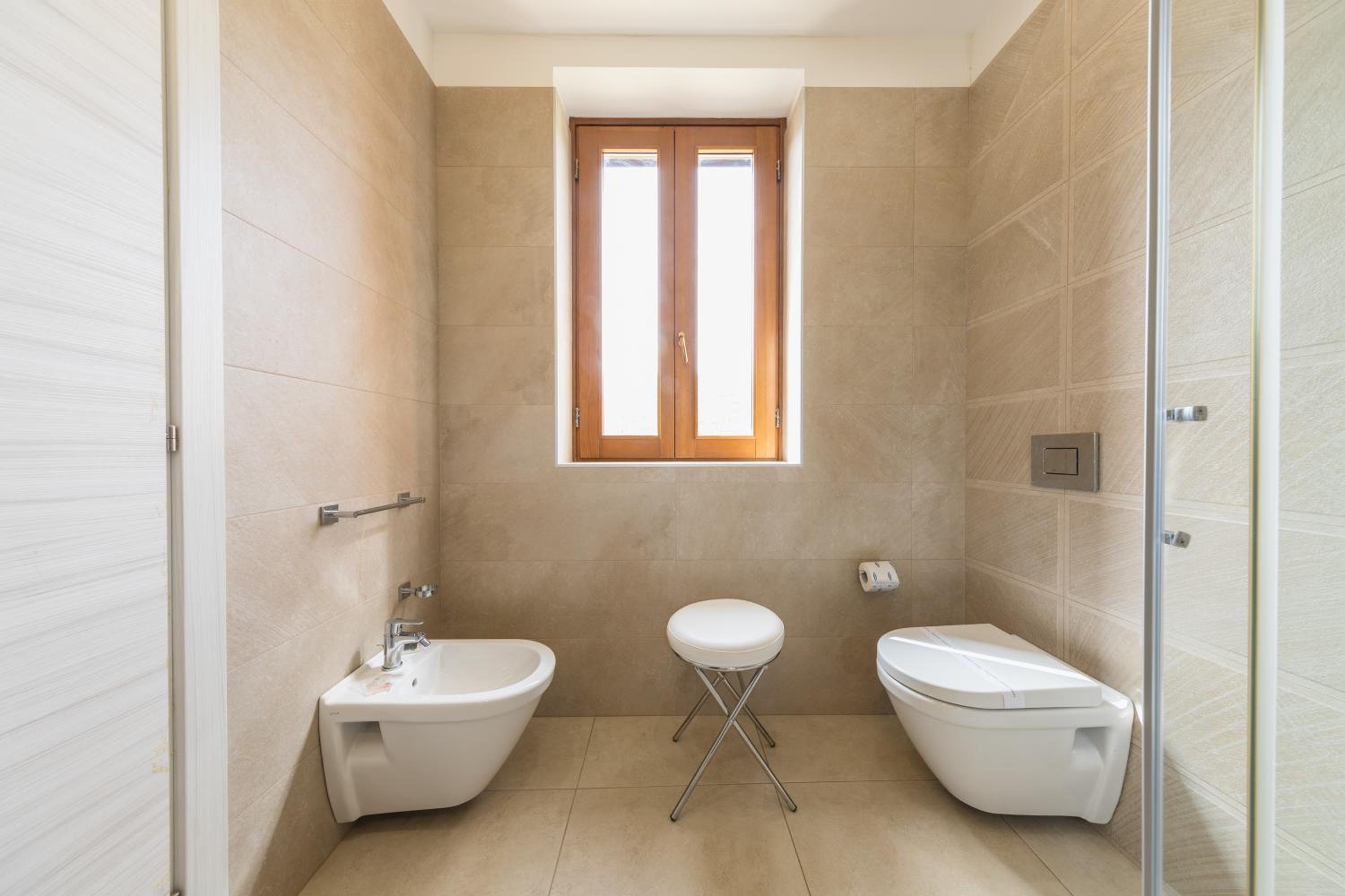 Deluxe Double or Twin Room with Spa Bath photo 3