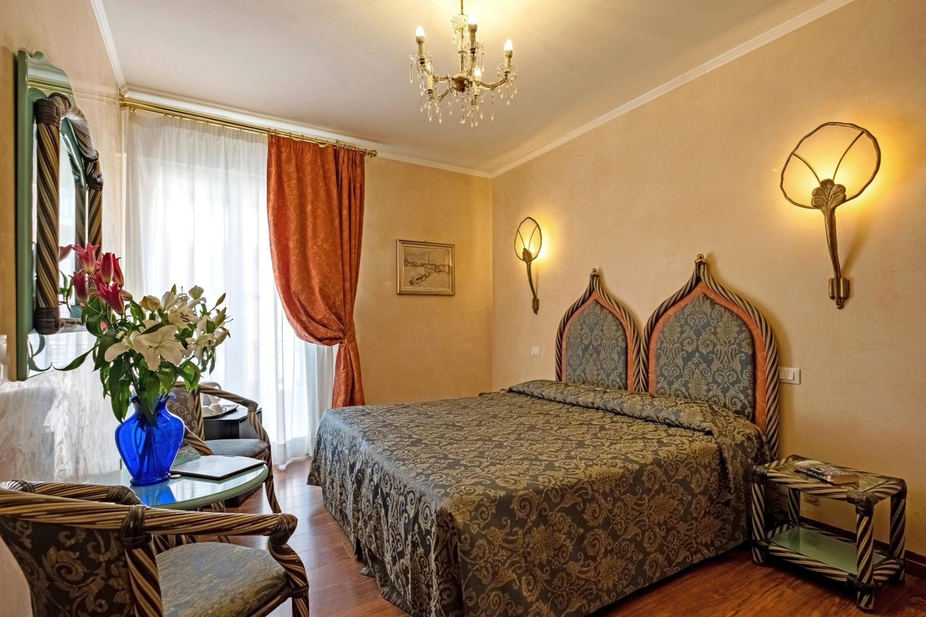 Superior Double Room - Photo 3