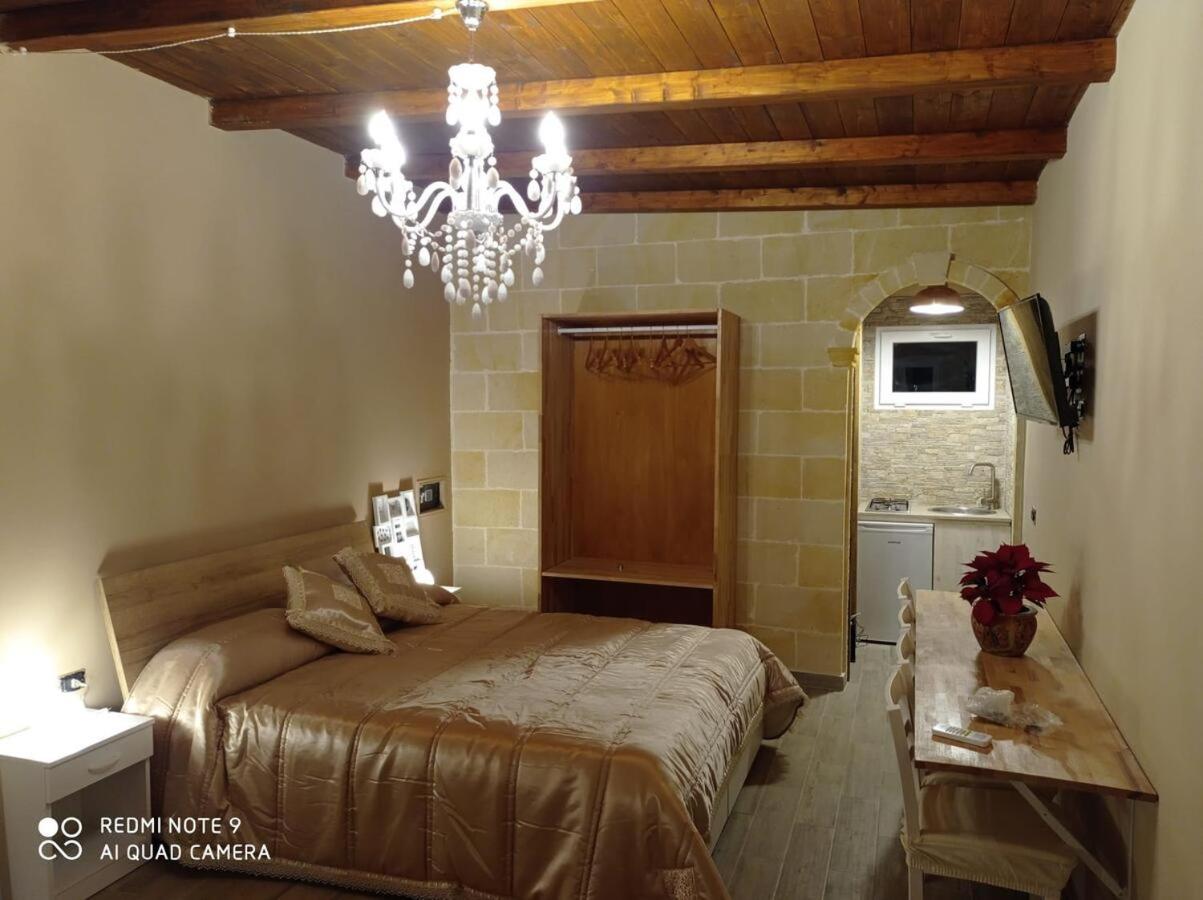 Classic Quadruple Room - Photo 1