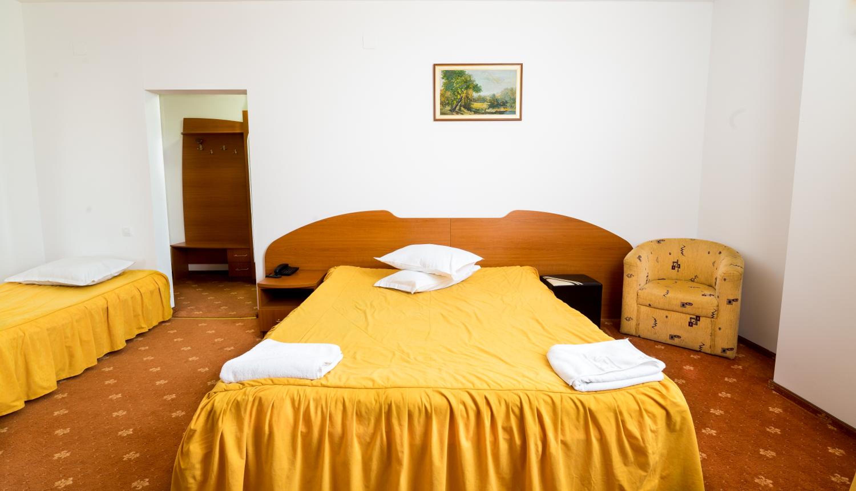 Suite photo 1