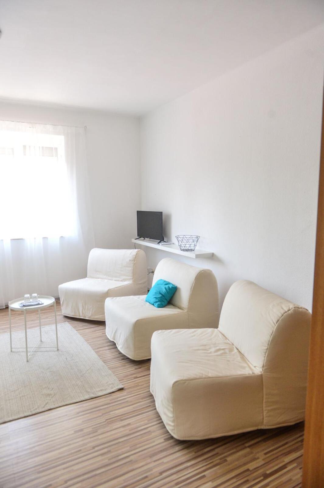 Double Room with Extra Bed - Photo 3