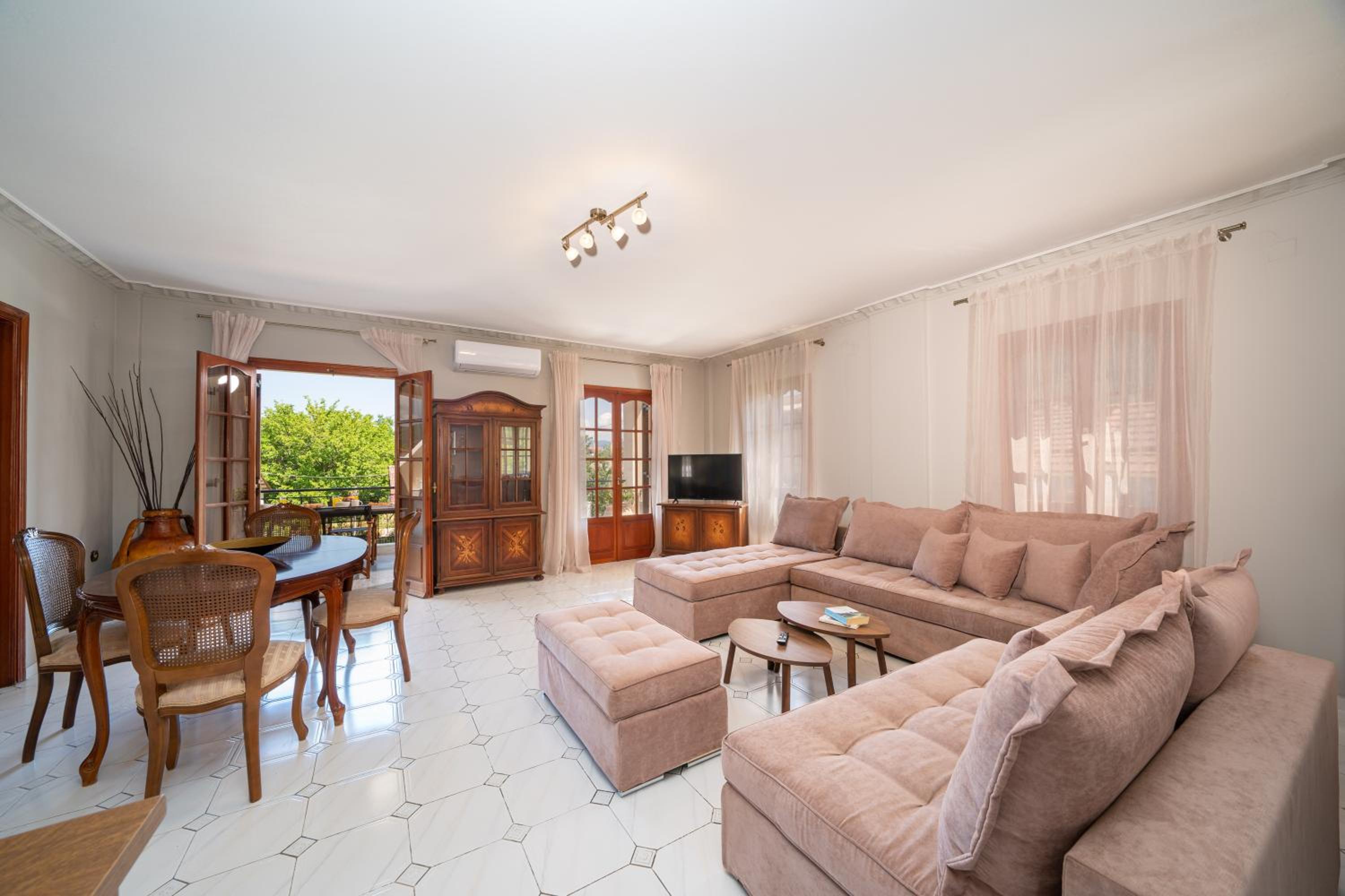 Apartment with Balcony