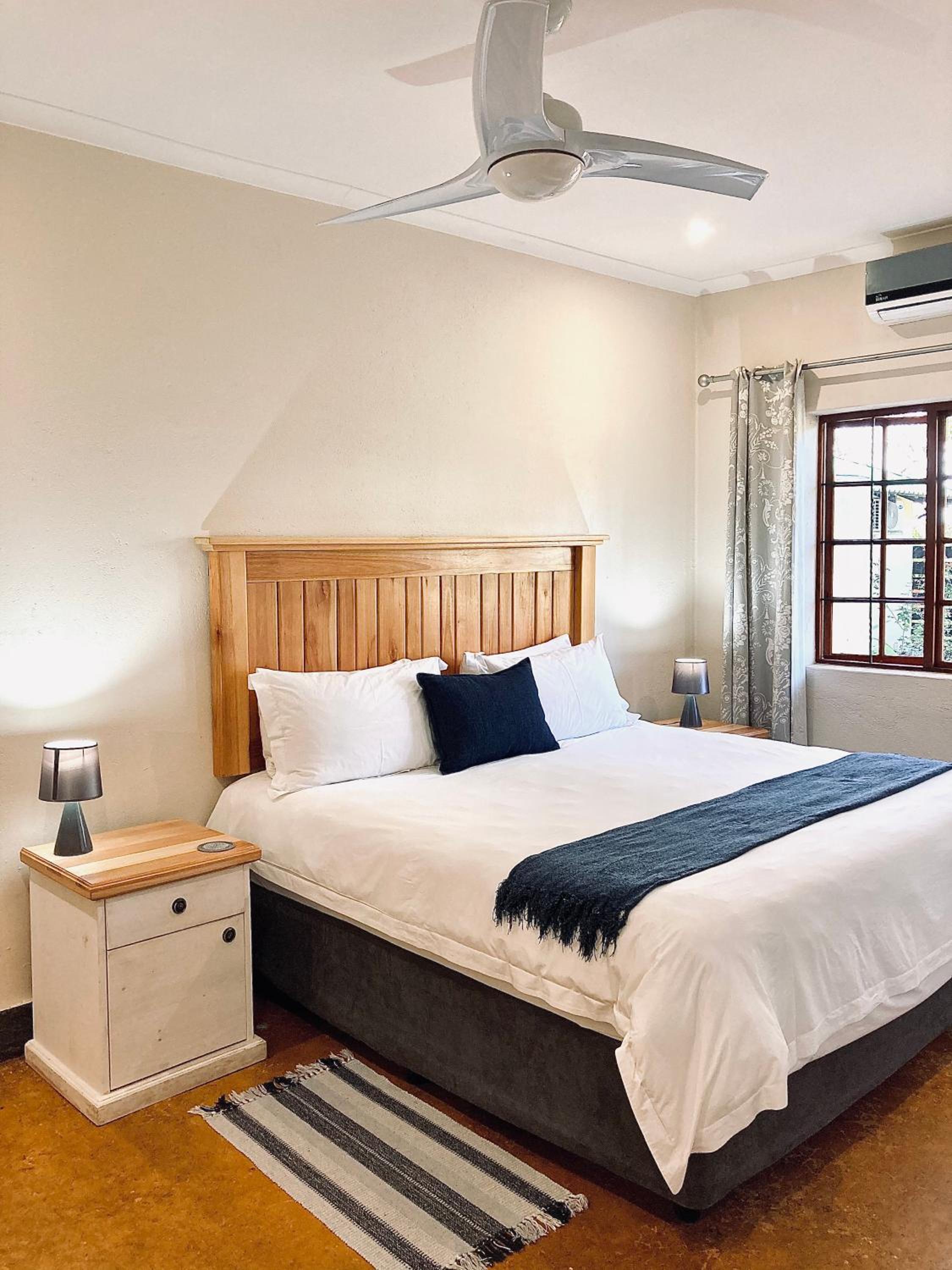 Two-Bedroom House - Photo 1
