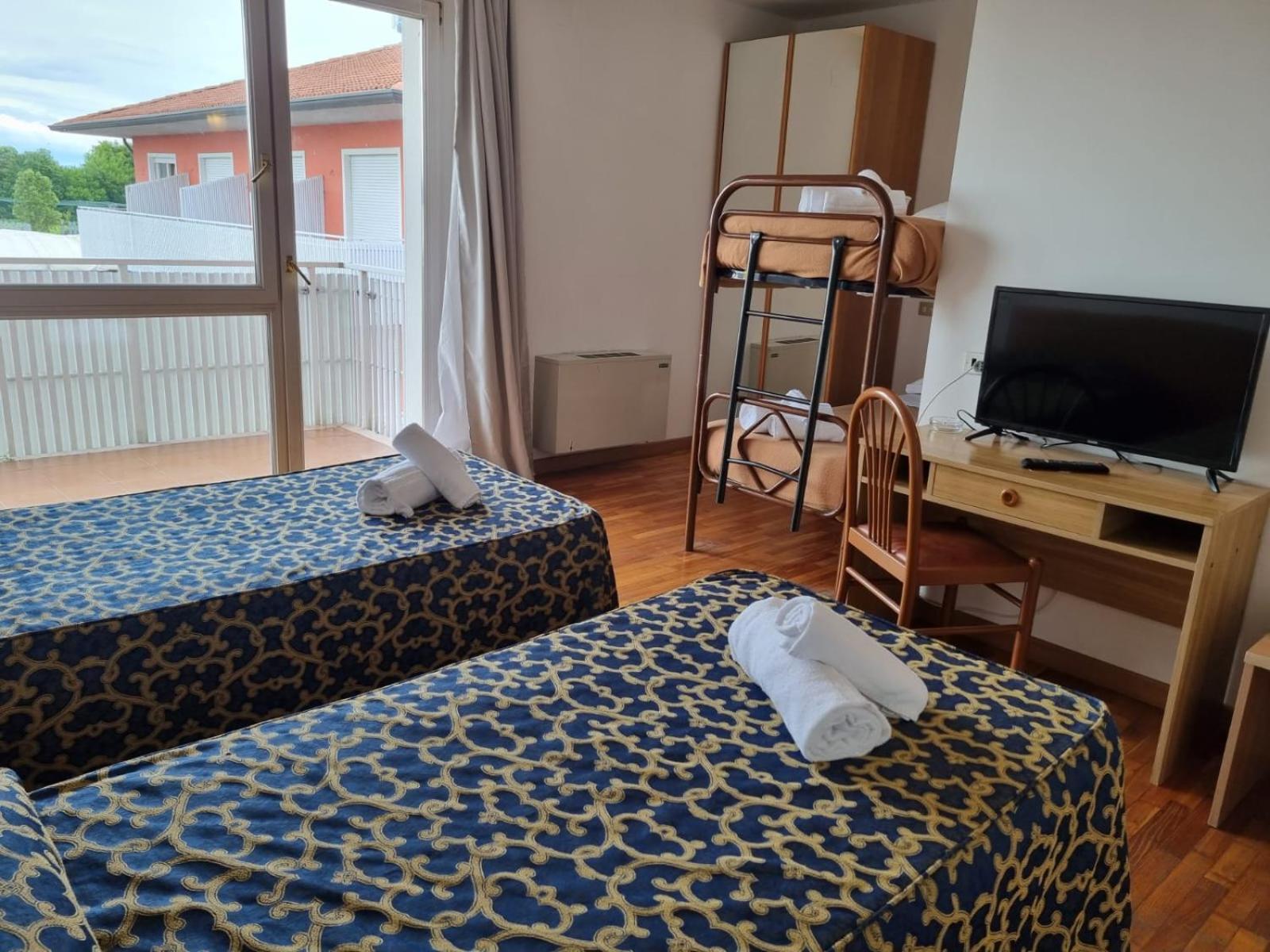 Quadruple Room photo 1