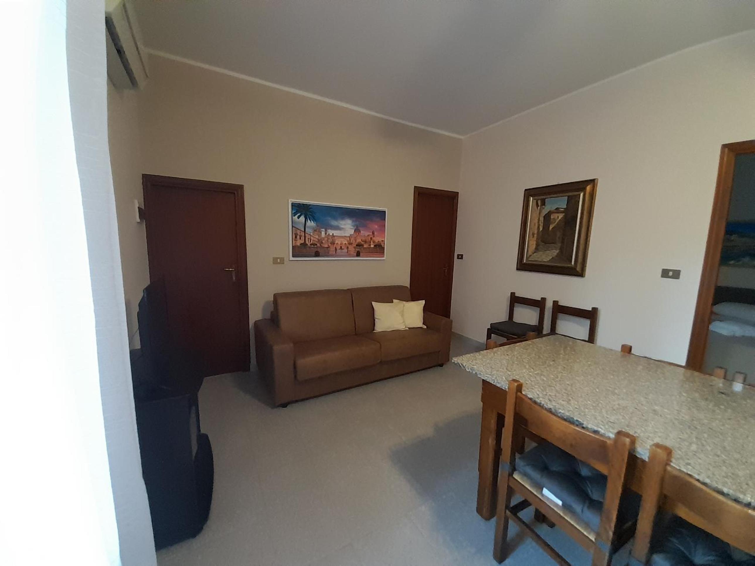 One-Bedroom House