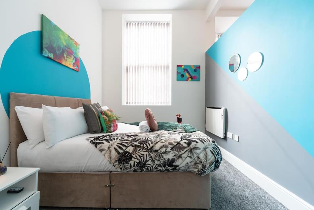 One-Bedroom Apartment - Photo 18