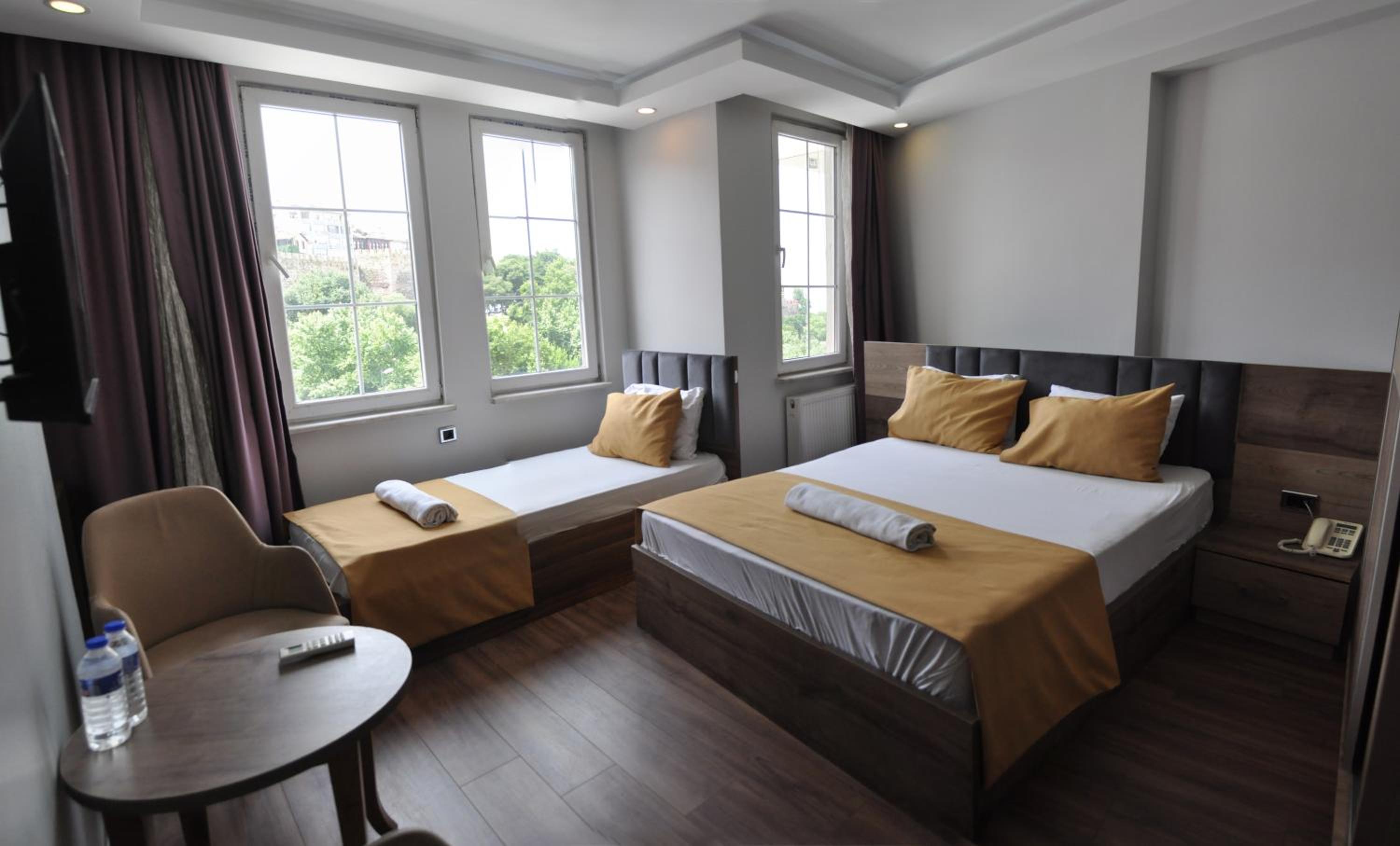 Budget Triple Room photo 1