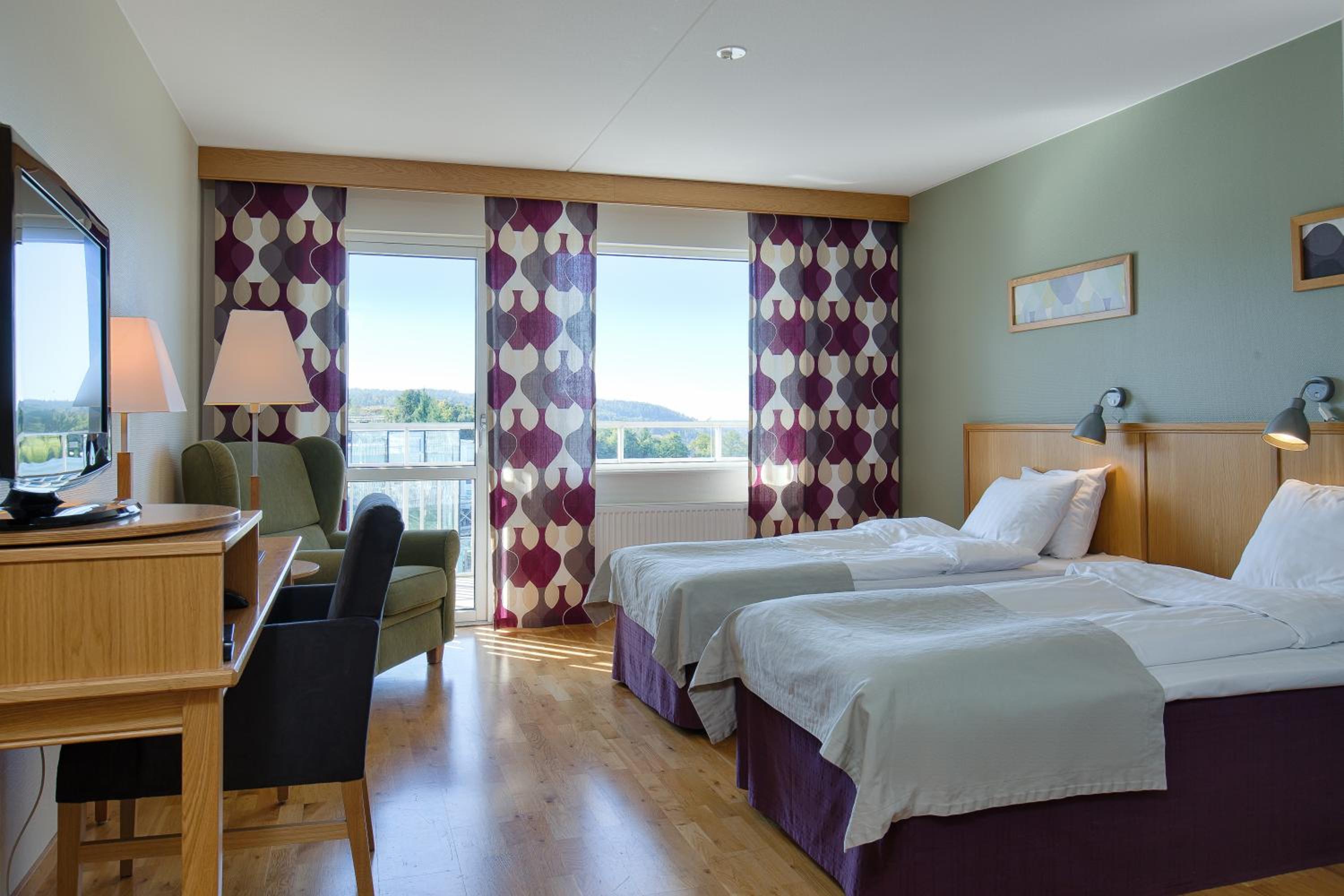 Single Room with Balcony