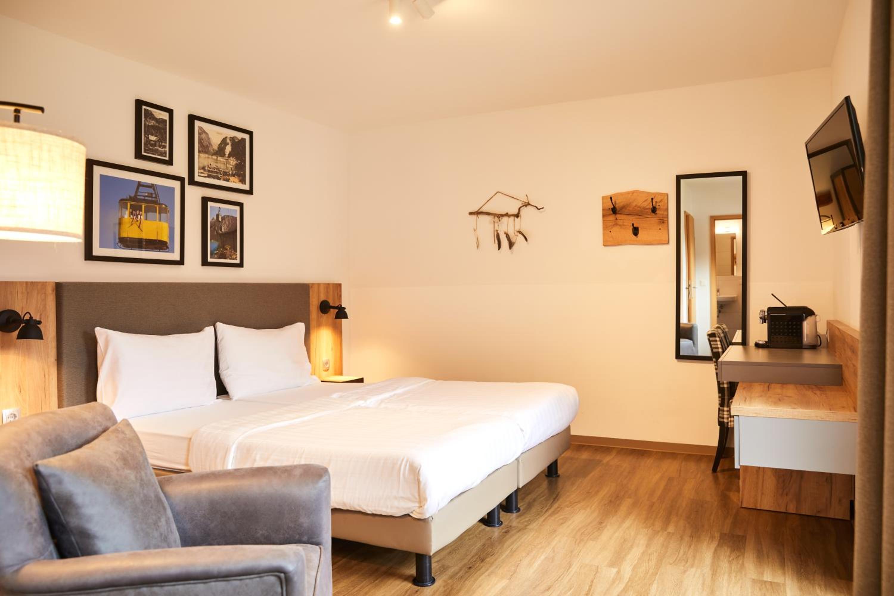 Twin Room with seperate beds photo 1