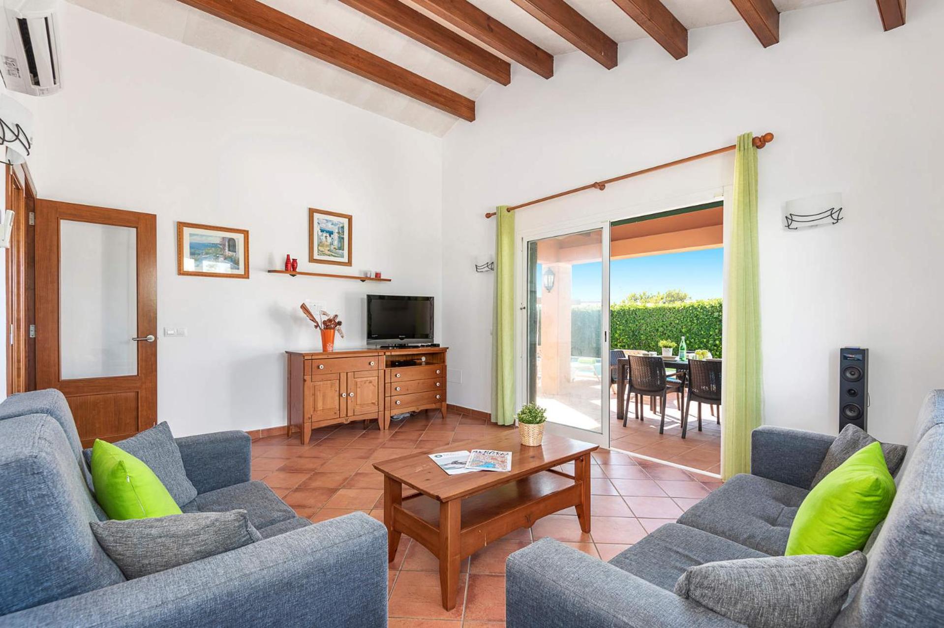 Villa de Tres Habitaciones