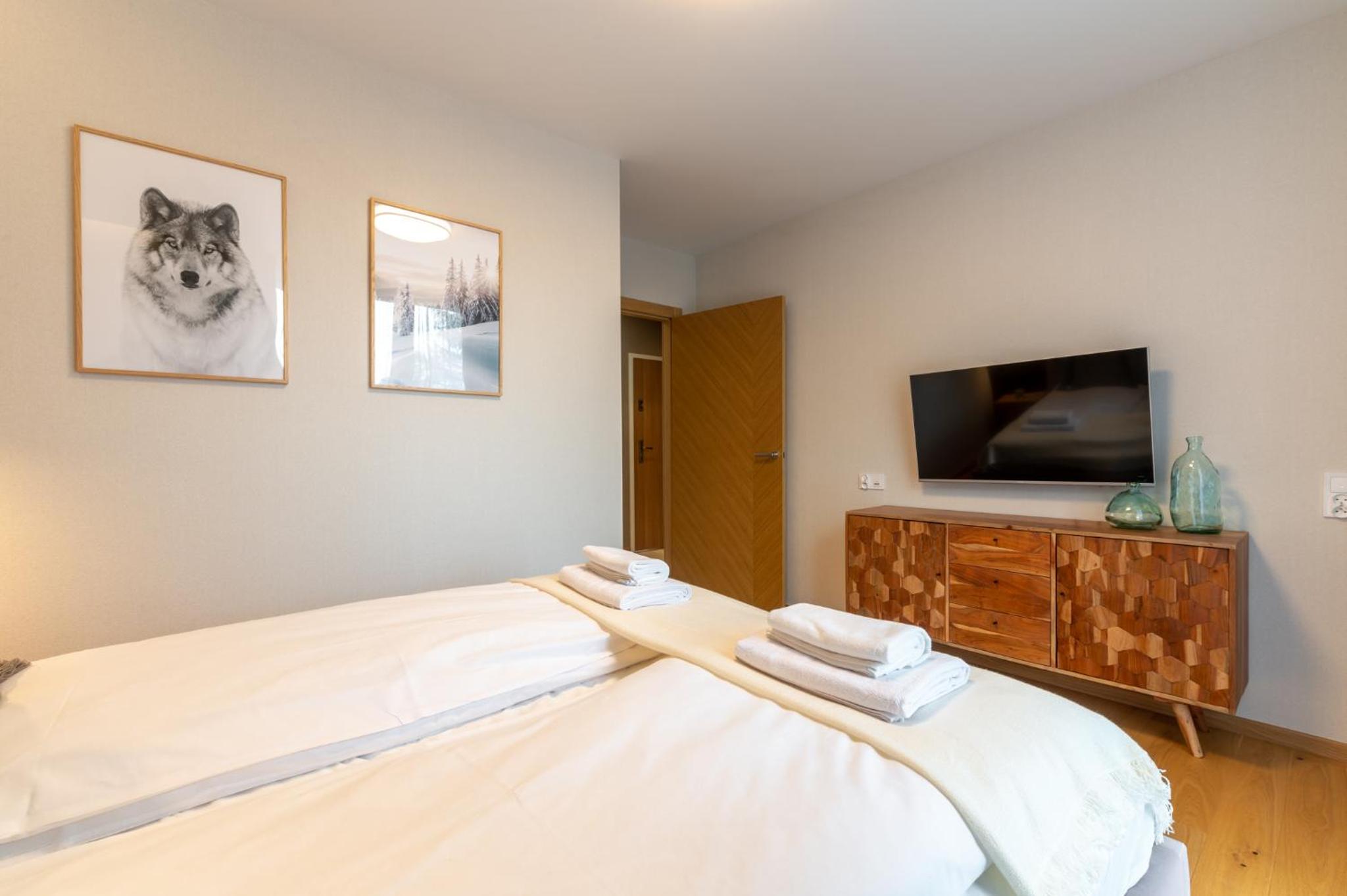 Two-Bedroom Apartment - Photo 11