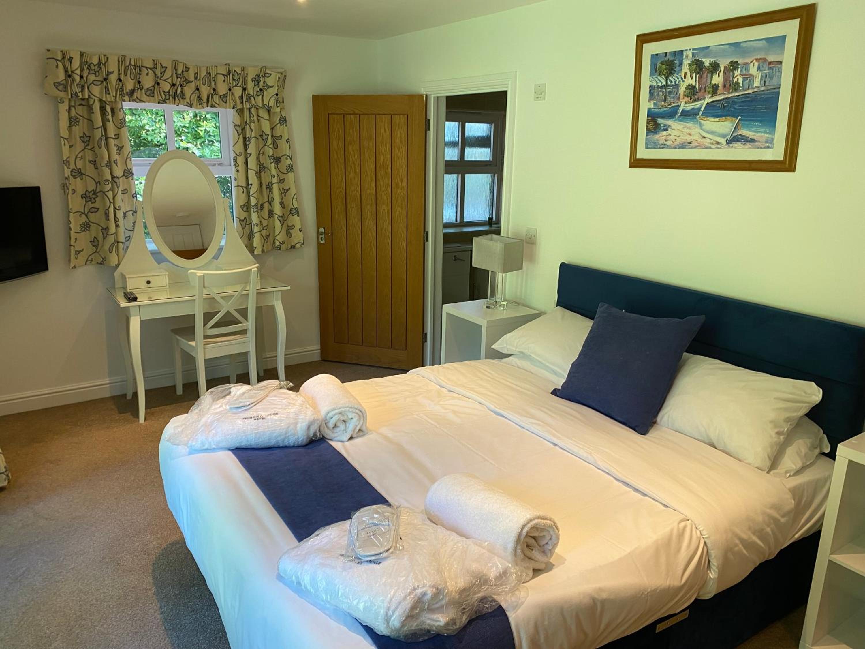Deluxe Family Suite photo 3