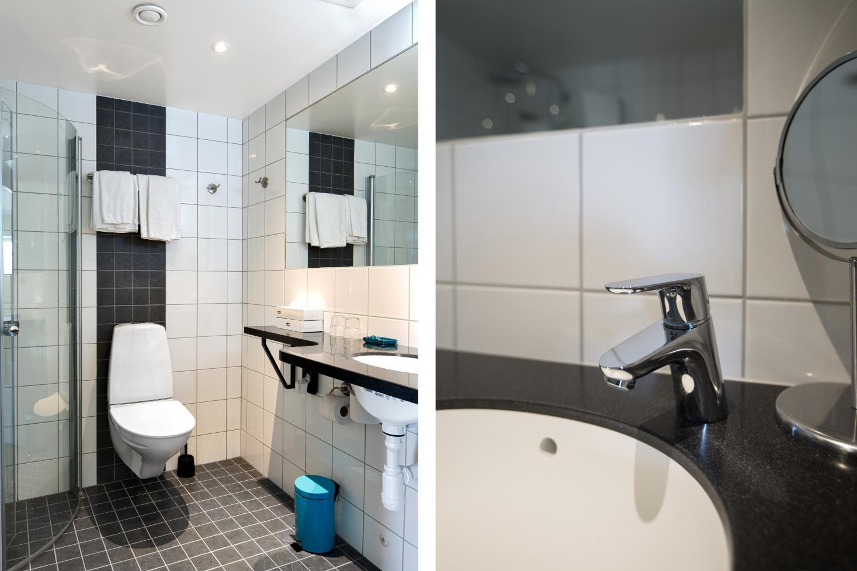 Junior Suite with Balcony - Photo 4