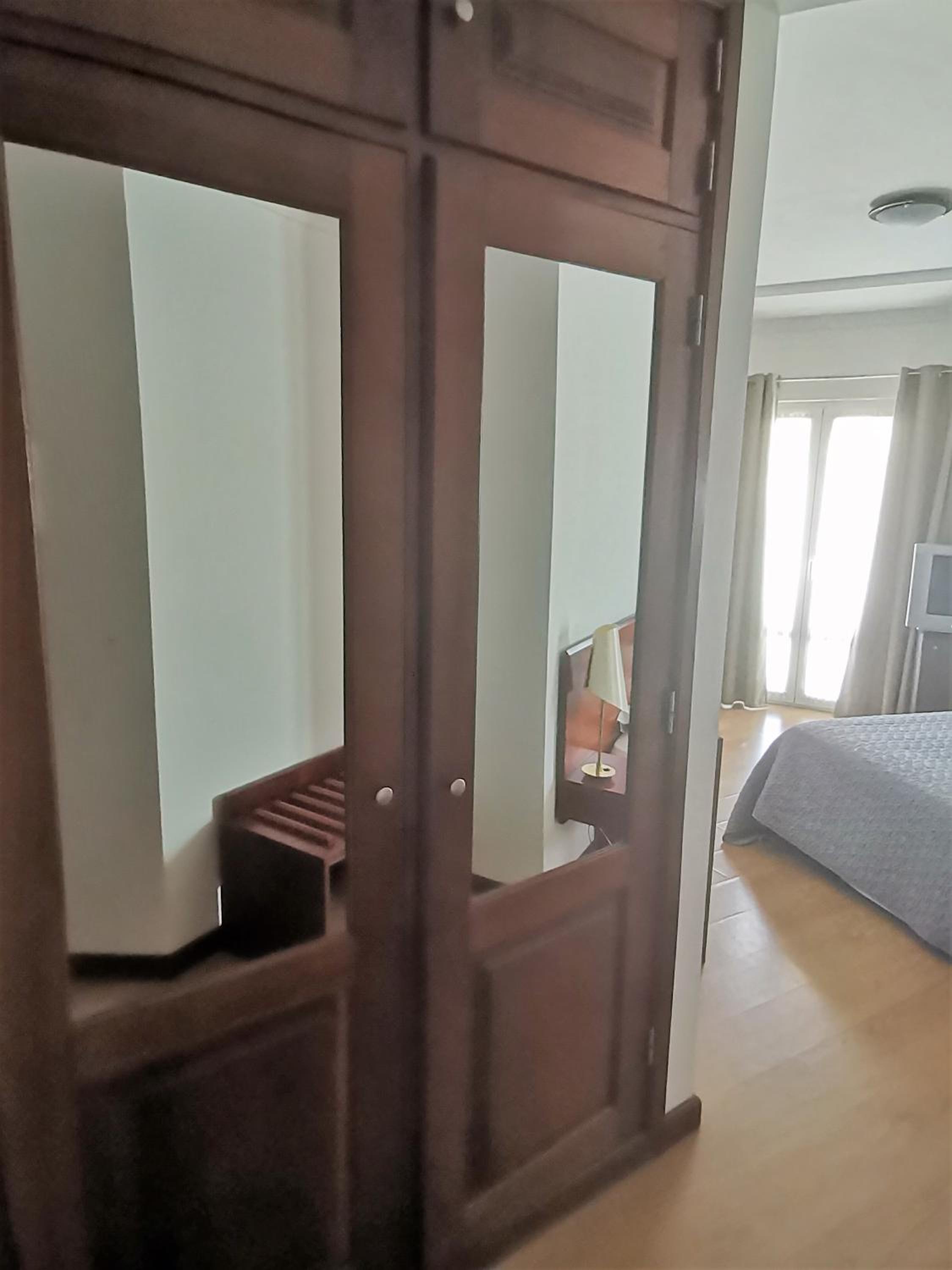 Double Room - Photo 9