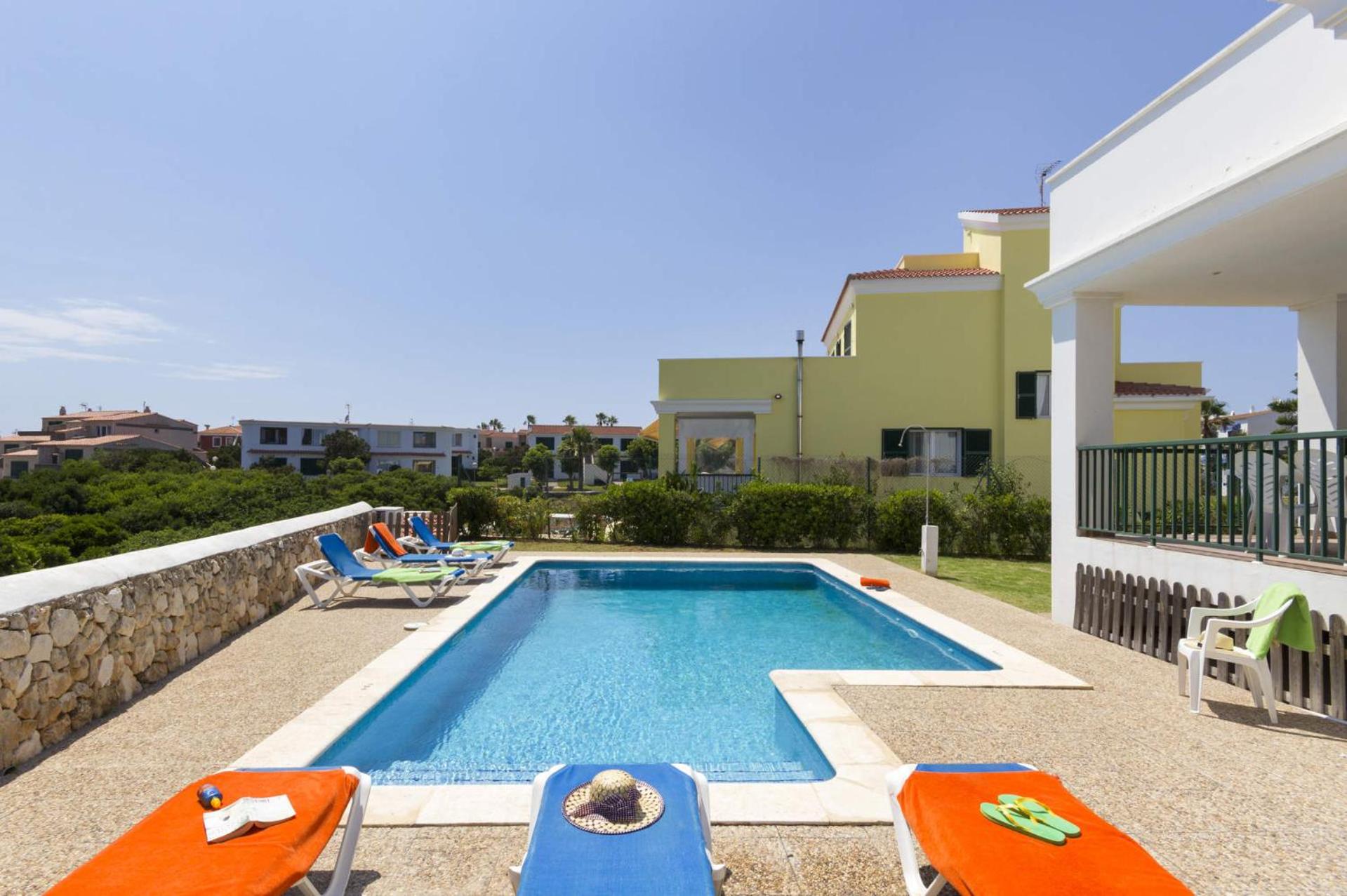 Villa photo 2