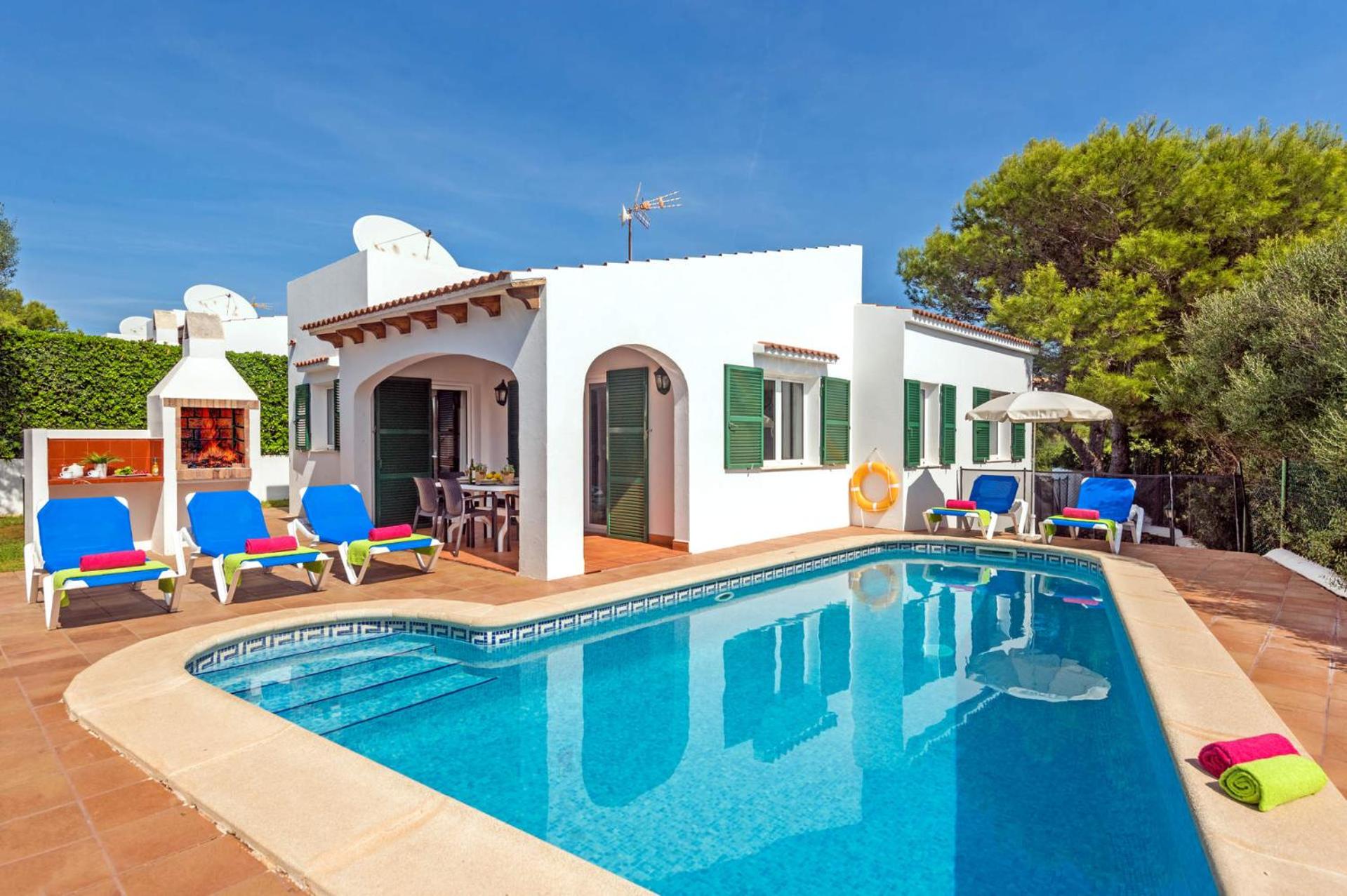 Villa photo 3