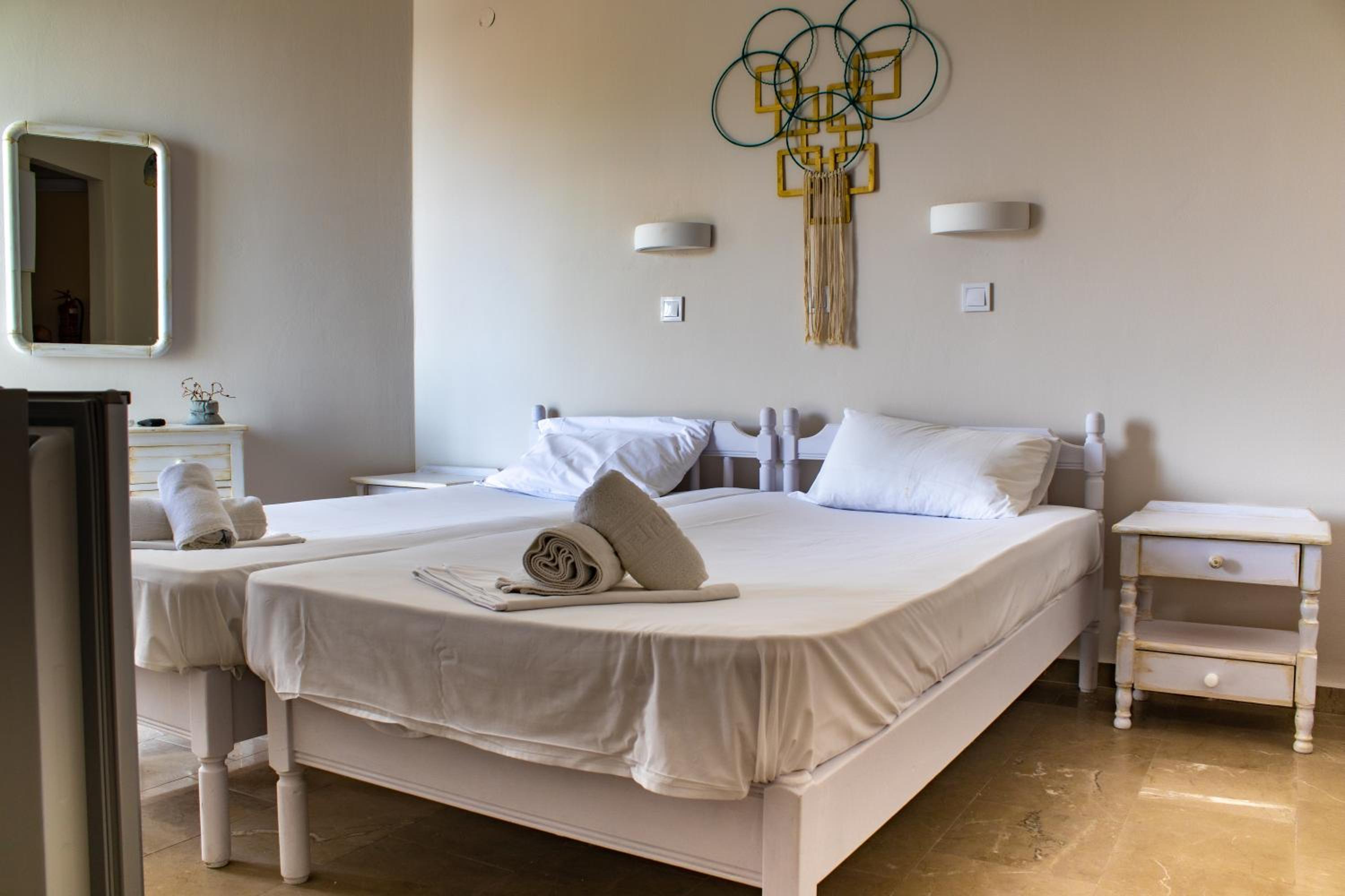 Twin Room with Sea View photo 2